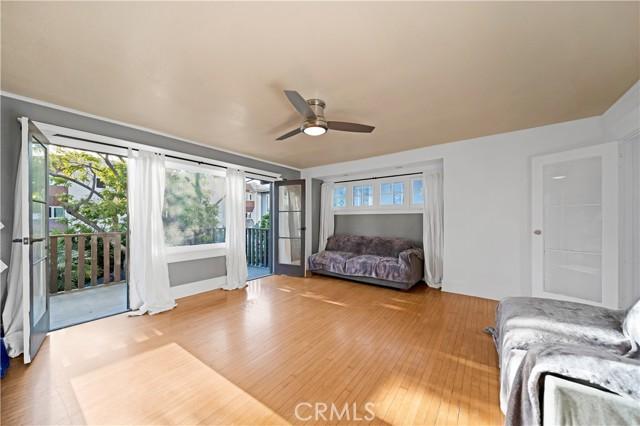 Los Angeles, California, 90016, United States, 4 Bedrooms Bedrooms, ,2 BathroomsBathrooms,Residential,For Sale,1850746