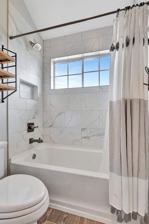 Highland Village, Texas, 75077, United States, 4 Bedrooms Bedrooms, ,3 BathroomsBathrooms,Residential,For Sale,1828094
