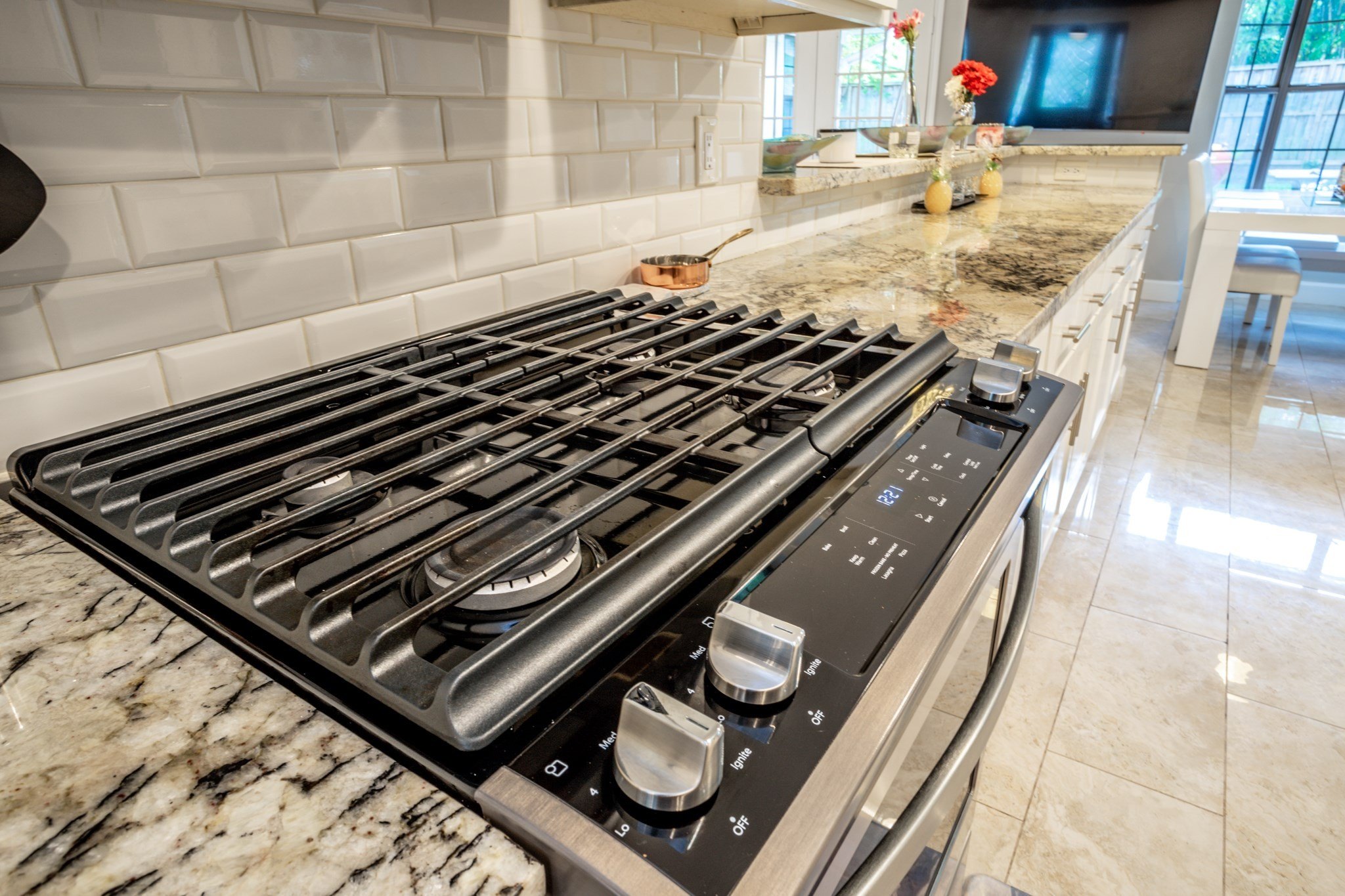 Houston, Texas, 77024, United States, 3 Bedrooms Bedrooms, ,2 BathroomsBathrooms,Residential,For Sale,1976666