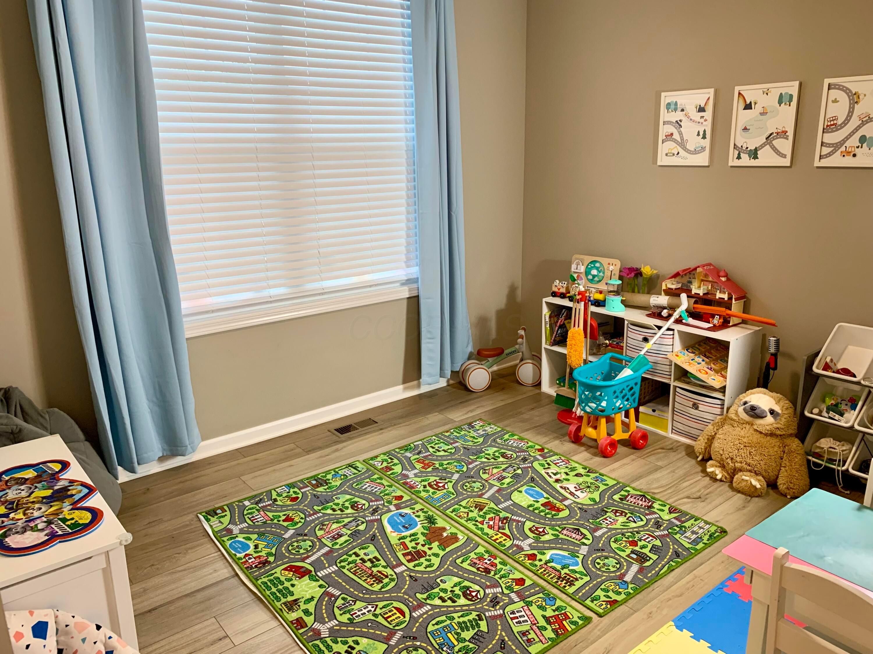 Pickerington, Ohio, 43147, United States, 4 Bedrooms Bedrooms, ,3 BathroomsBathrooms,Residential,For Sale,1958196