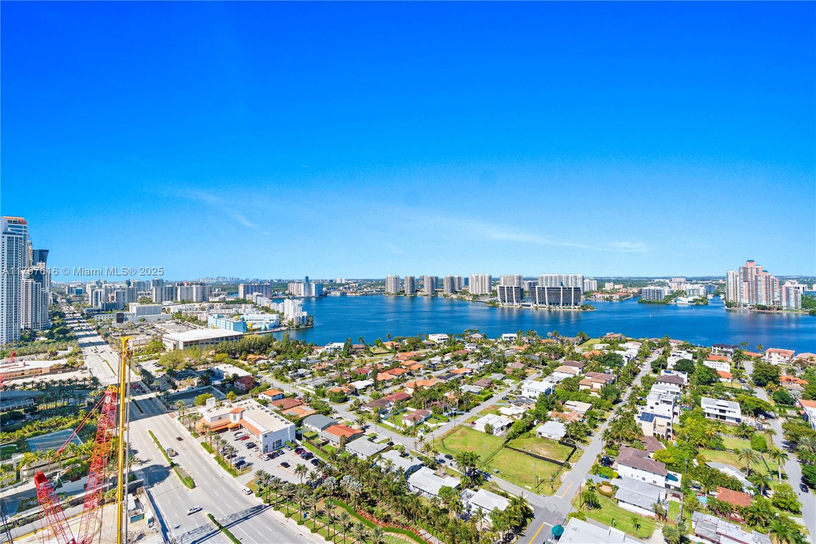 Sunny Isles Beach, Florida, 33160, United States, 3 Bedrooms Bedrooms, ,5 BathroomsBathrooms,Residential,For Sale,1796970