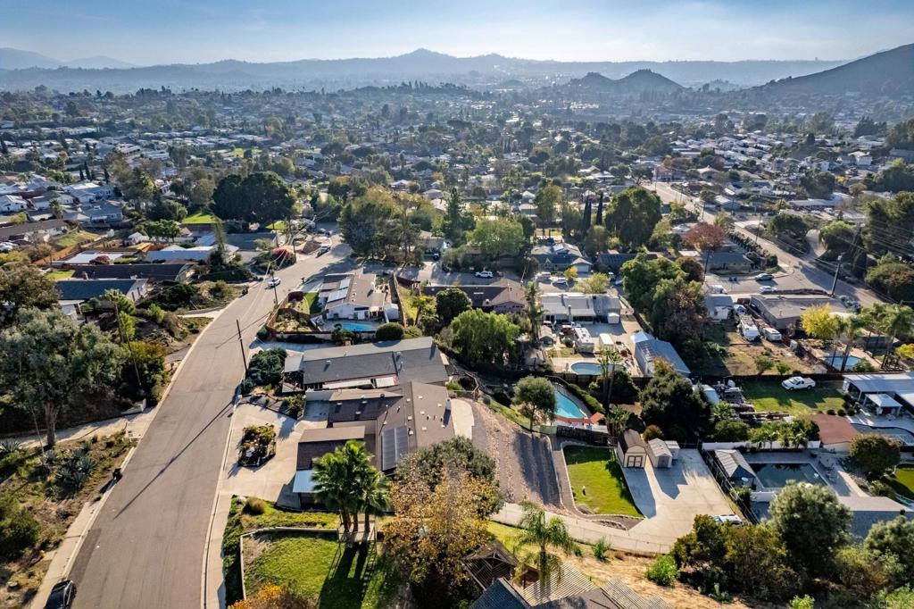 El Cajon, California, 92021, United States, 3 Bedrooms Bedrooms, ,2 BathroomsBathrooms,Residential,For Sale,2003187