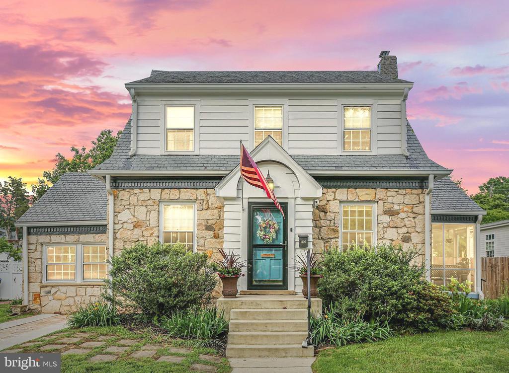 Fredericksburg, Virginia, 22401, United States, 4 Bedrooms Bedrooms, ,2 BathroomsBathrooms,Residential,For Sale,1826966