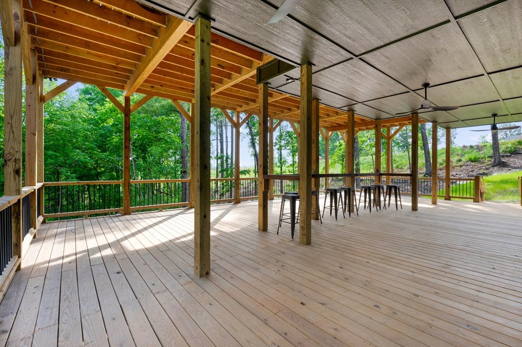 Ellijay, Georgia, 30540, United States, 3 Bedrooms Bedrooms, ,3 BathroomsBathrooms,Residential,For Sale,1840350