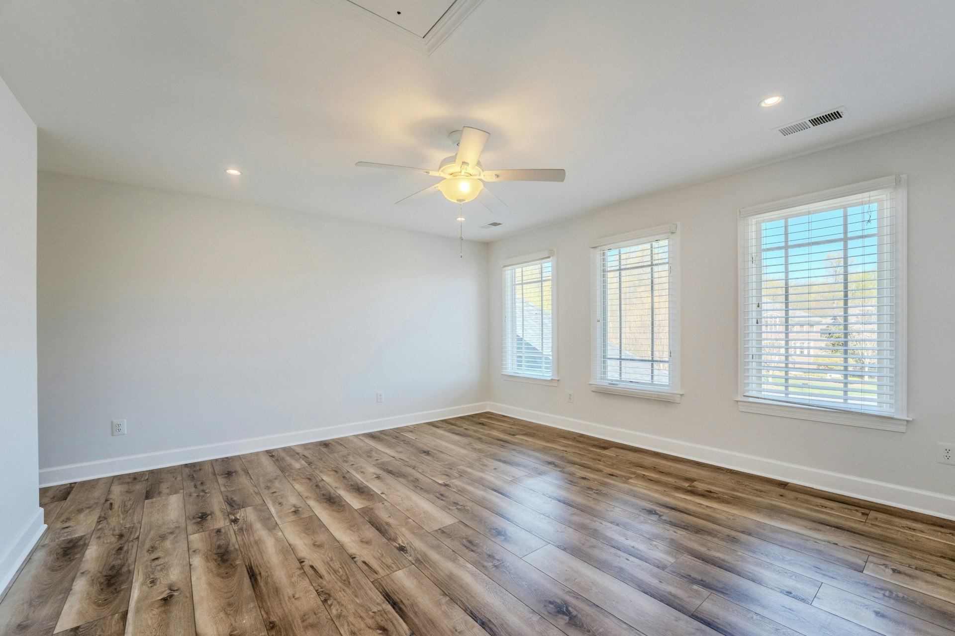  20588 Myers Place, Leesburg, VA 20175 - 物件實景