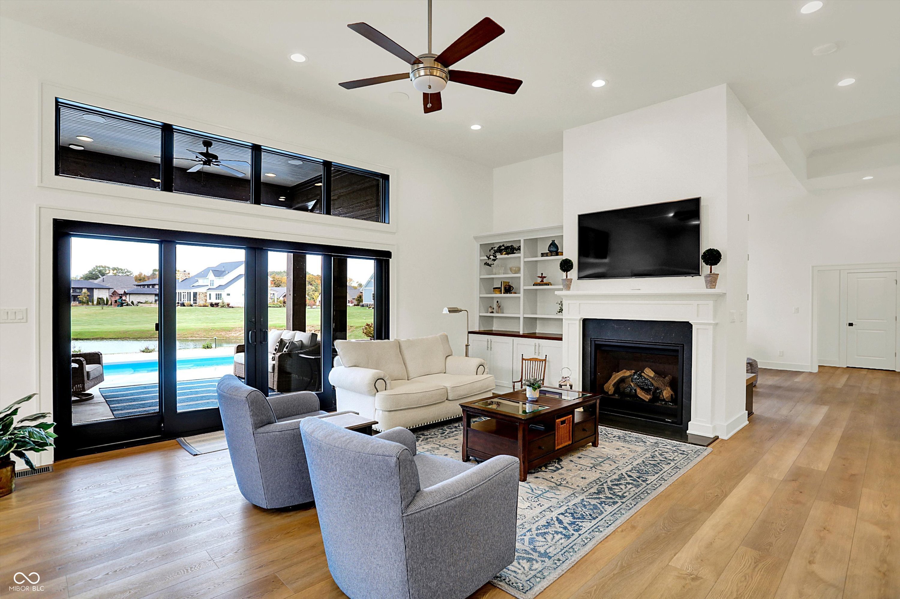 Bargersville, Indiana, 46106, United States, 5 Bedrooms Bedrooms, ,6 BathroomsBathrooms,Residential,For Sale,1983672