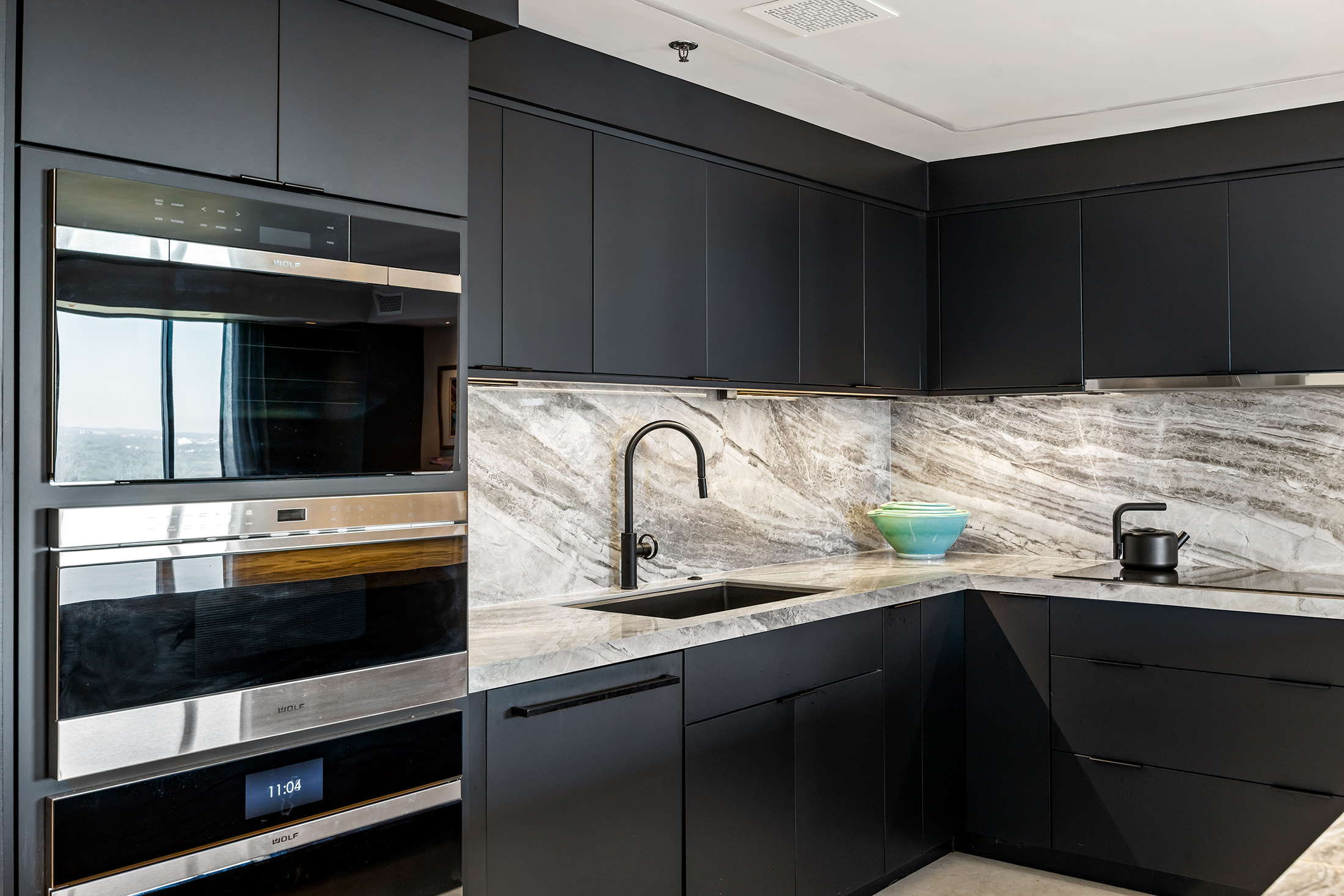 Sophisticated, Highly Customized Home in the Sky - 物件實景