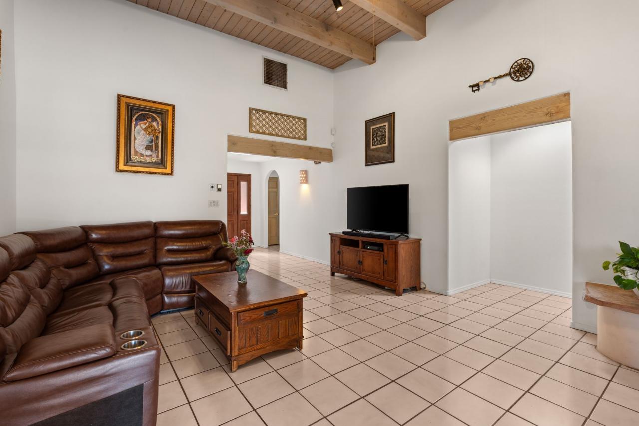 4018 Painted Pony Circle, Santa Fe, New Mexico, 87507, United States, 3 Bedrooms Bedrooms, ,2 BathroomsBathrooms,Residential,For Sale,4018 Painted Pony Circle,1637838