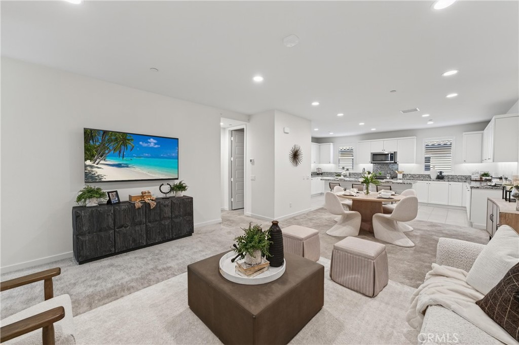 Mission Viejo, California, 92692, United States, 4 Bedrooms Bedrooms, ,4 BathroomsBathrooms,Residential,For Sale,1988036