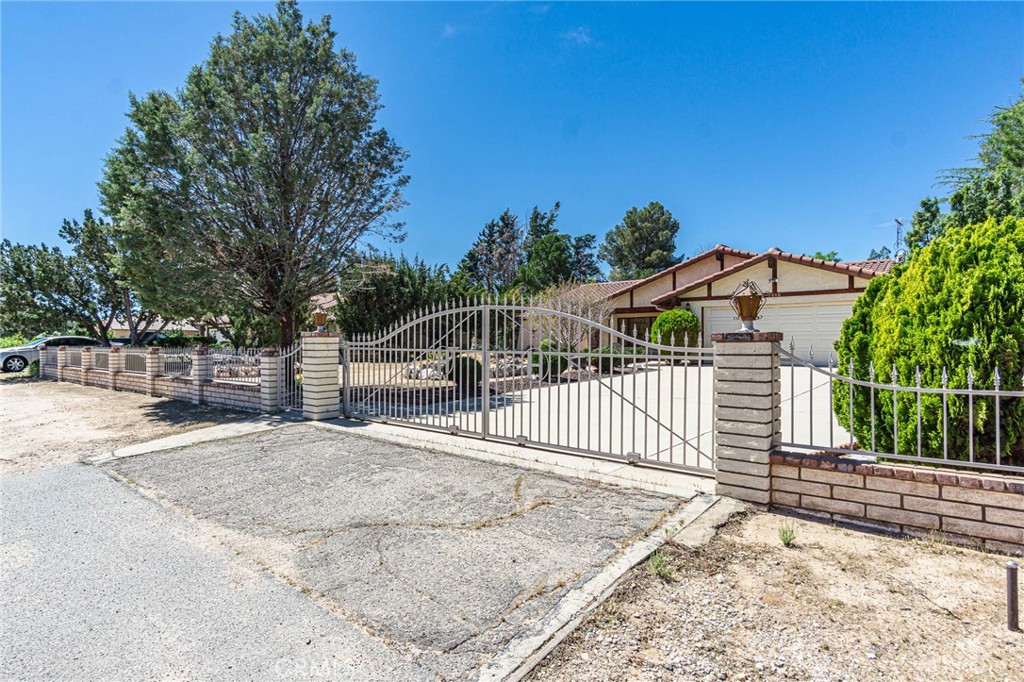 Hesperia, California, 92345, United States, 3 Bedrooms Bedrooms, ,3 BathroomsBathrooms,Residential,For Sale,2030718