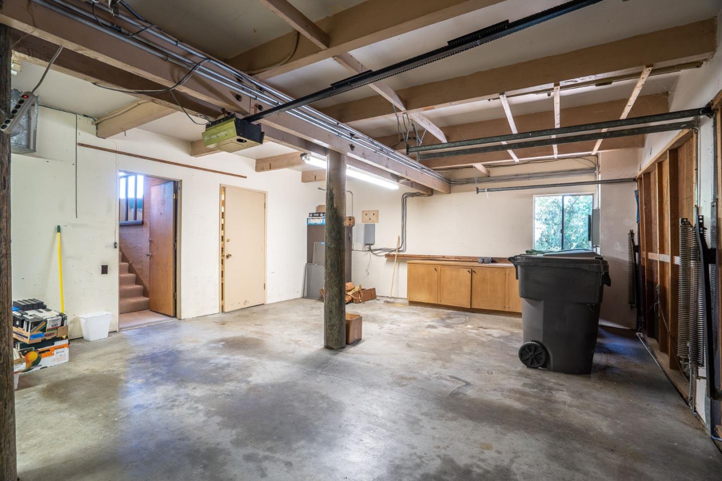 Woodside, California, 94062, United States, 3 Bedrooms Bedrooms, ,4 BathroomsBathrooms,Residential,For Sale,1848969