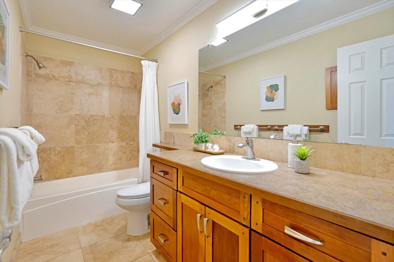 Makawao, Hawaii, 96768, United States, 4 Bedrooms Bedrooms, ,3 BathroomsBathrooms,Residential,For Sale,2003383