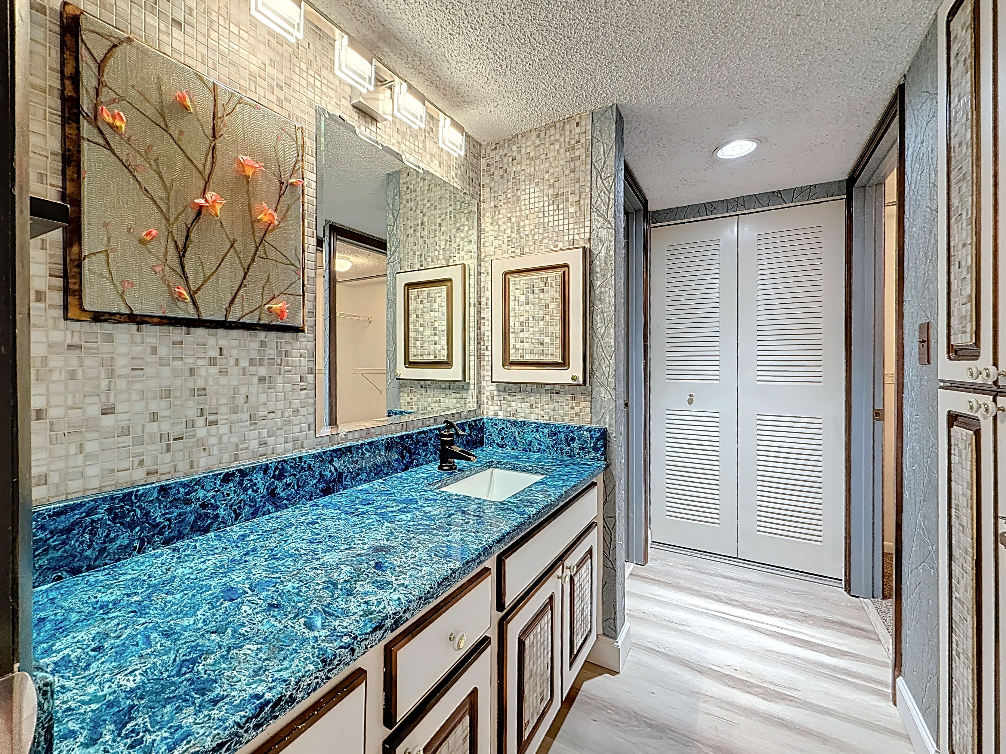 Treasure Island, Florida, 33706, United States, 3 Bedrooms Bedrooms, ,3 BathroomsBathrooms,Residential,For Sale,1983307