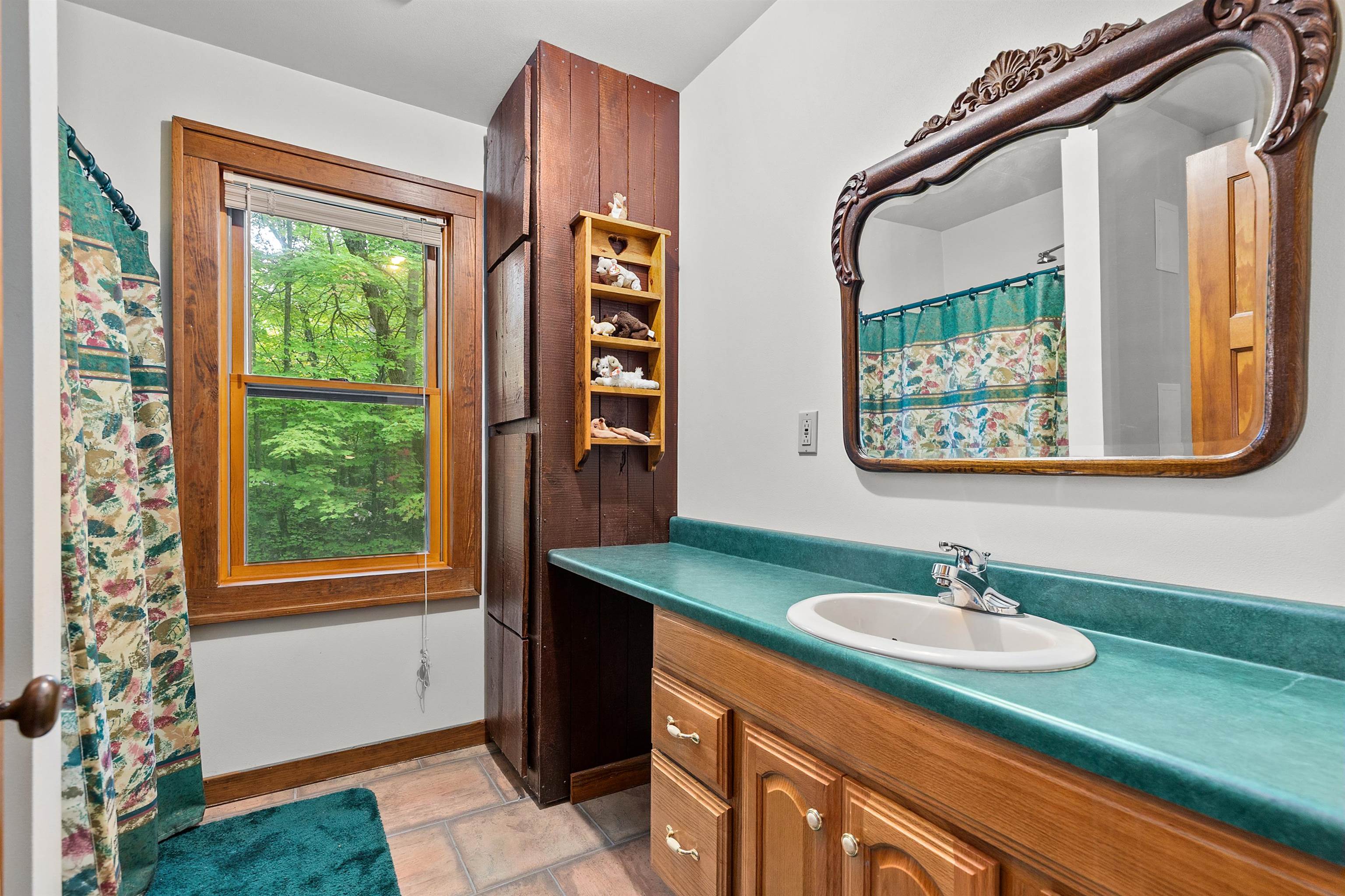 Keshena, Wisconsin, 54135, United States, 3 Bedrooms Bedrooms, ,2 BathroomsBathrooms,Residential,For Sale,1974735