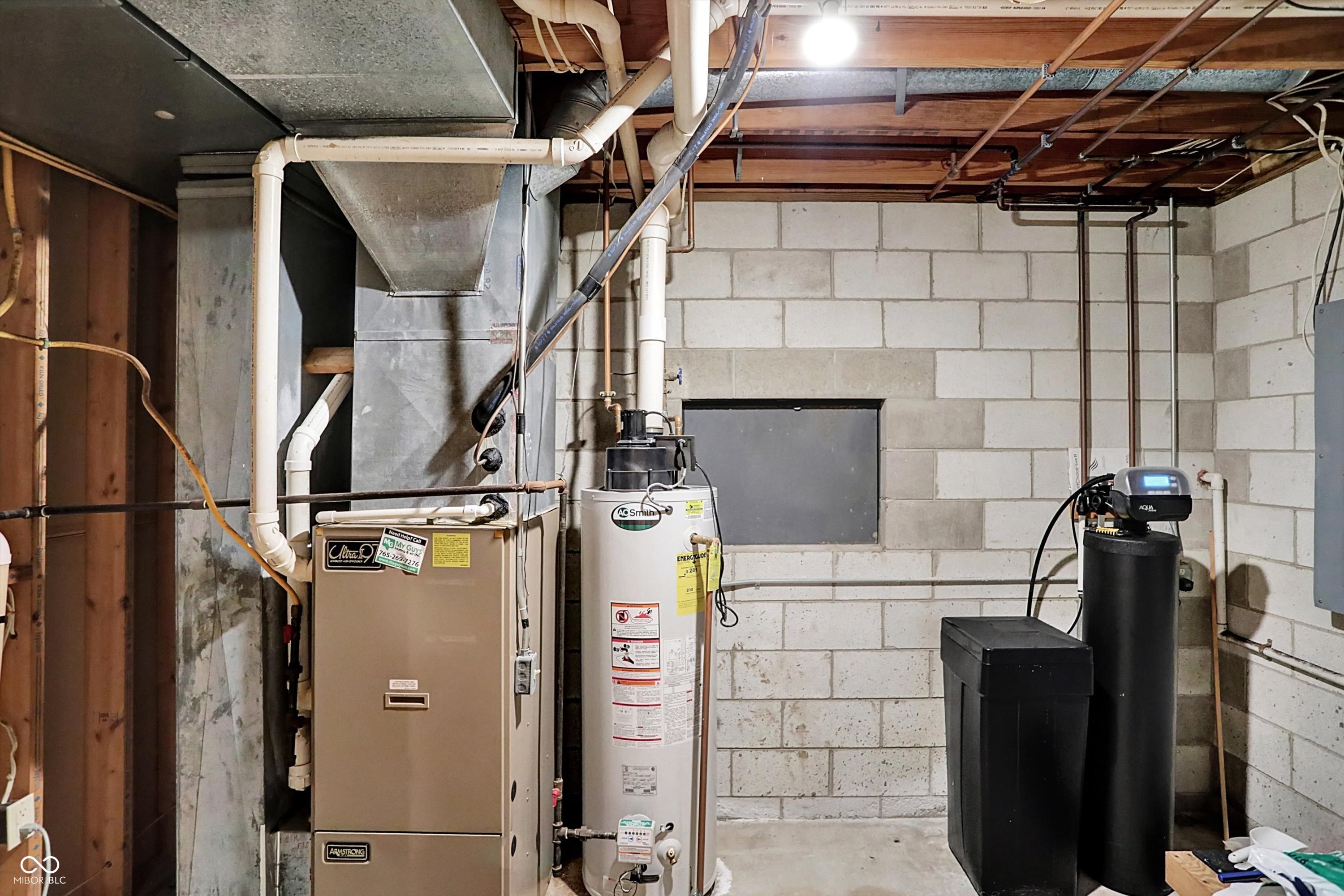 Lafayette, Indiana, 47905, United States, 3 Bedrooms Bedrooms, ,4 BathroomsBathrooms,Residential,For Sale,1979408