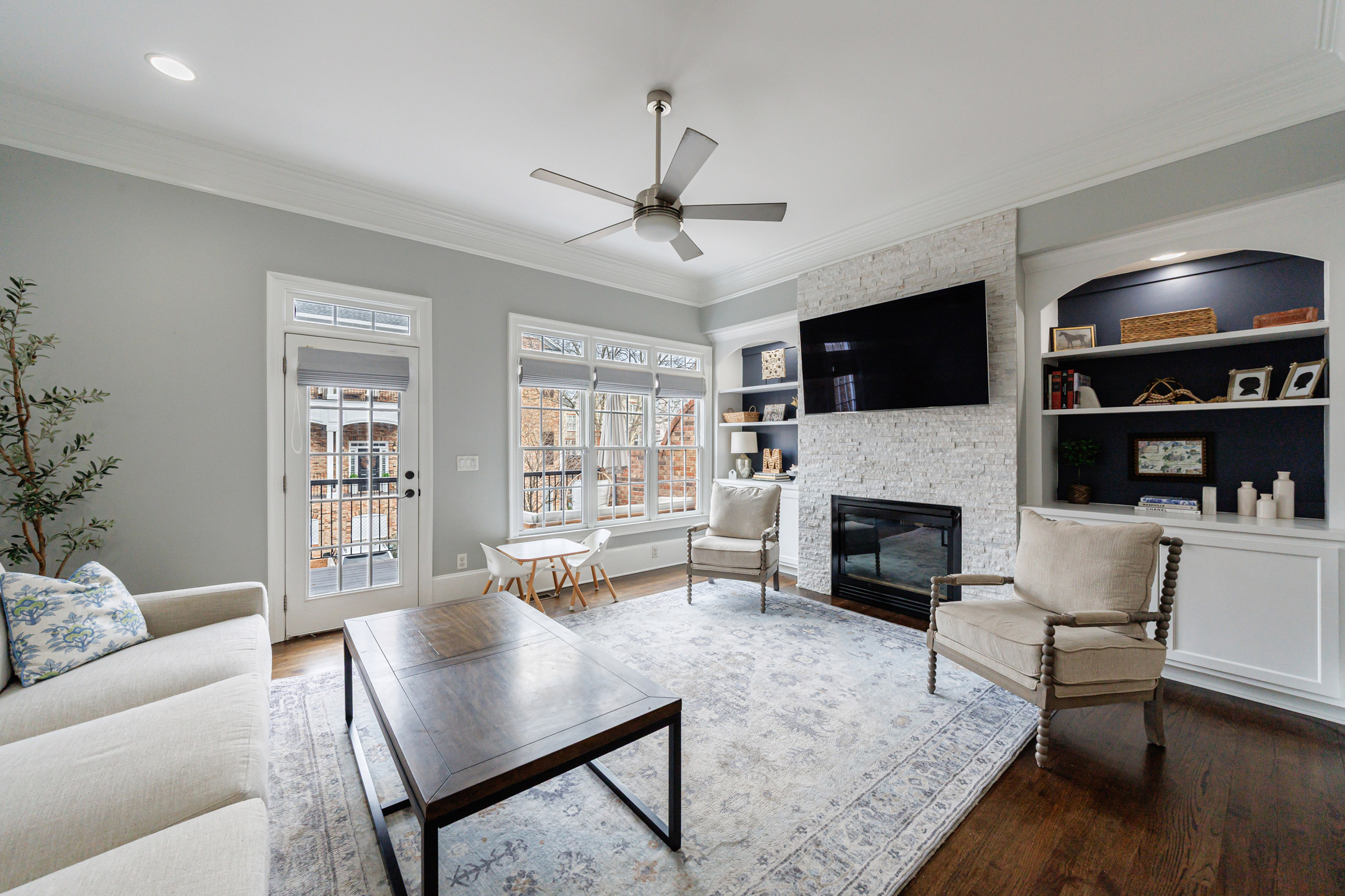  Beautiful Townhome in the Heart of Brookhaven - 物件實景