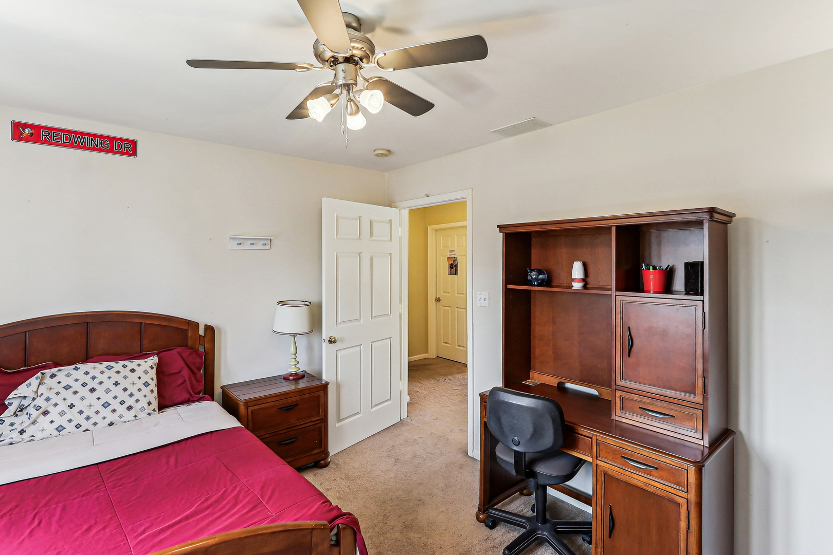 Orland Park, Illinois, 60467, United States, 5 Bedrooms Bedrooms, ,4 BathroomsBathrooms,Residential,For Sale,1784199