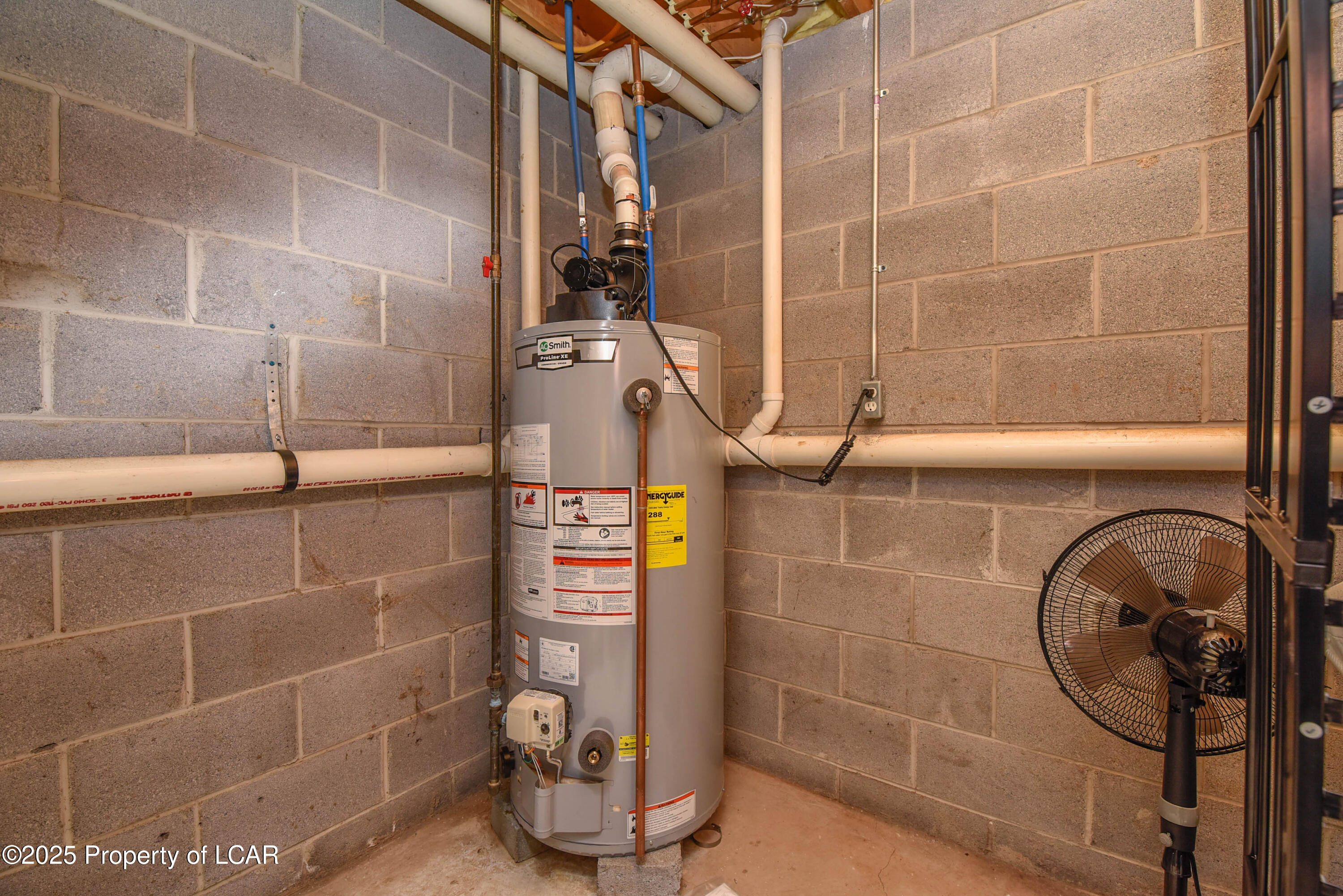 Dallas, Pennsylvania, 18612, United States, 4 Bedrooms Bedrooms, ,3 BathroomsBathrooms,Residential,For Sale,2005553