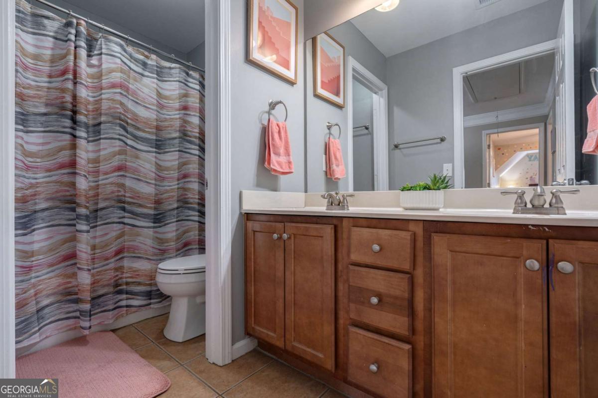 Monroe, Georgia, 30656, United States, 4 Bedrooms Bedrooms, ,3 BathroomsBathrooms,Residential,For Sale,1969541