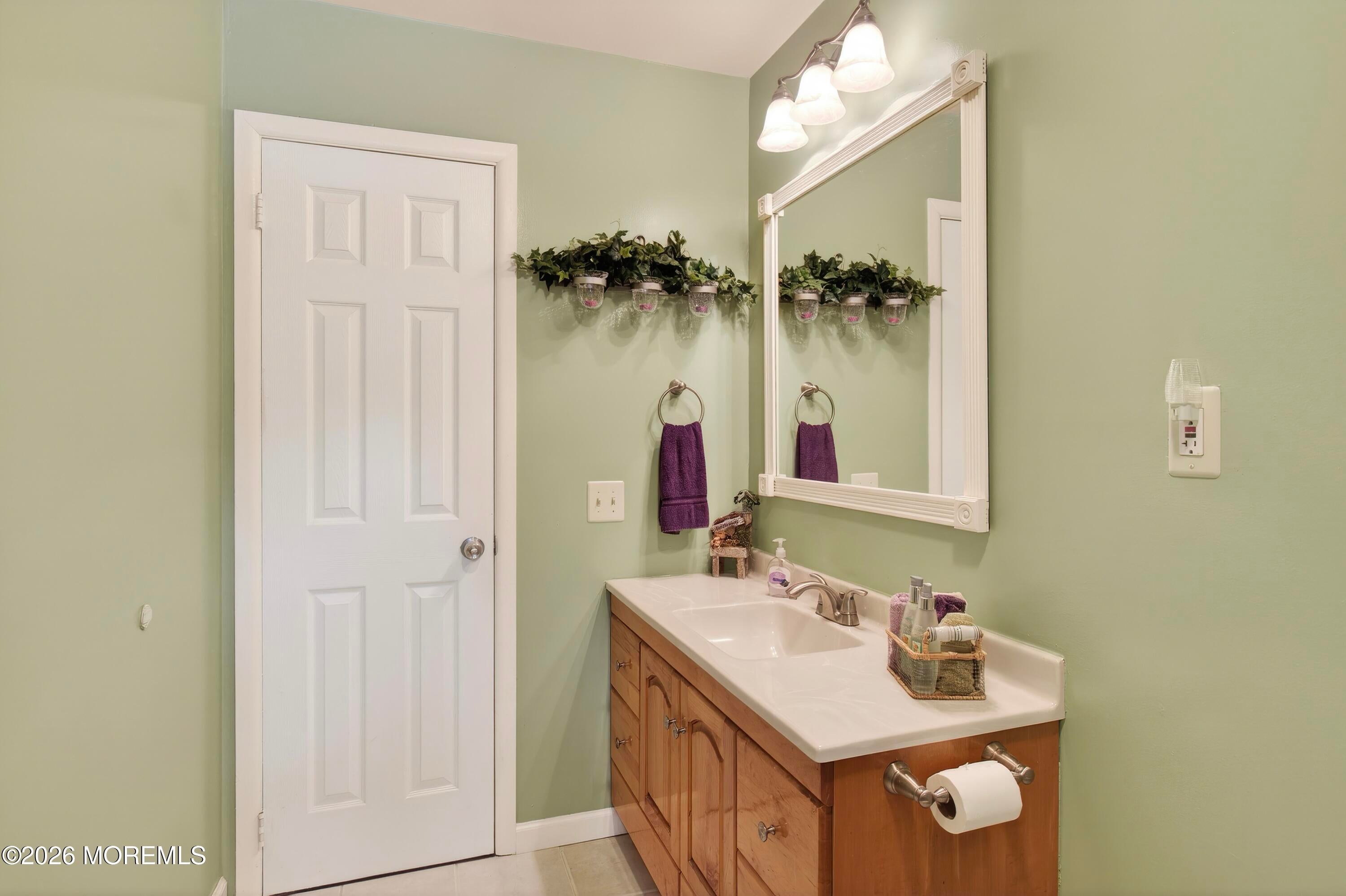 Toms River, New Jersey, 08757, United States, 4 Bedrooms Bedrooms, ,2 BathroomsBathrooms,Residential,For Sale,2048980