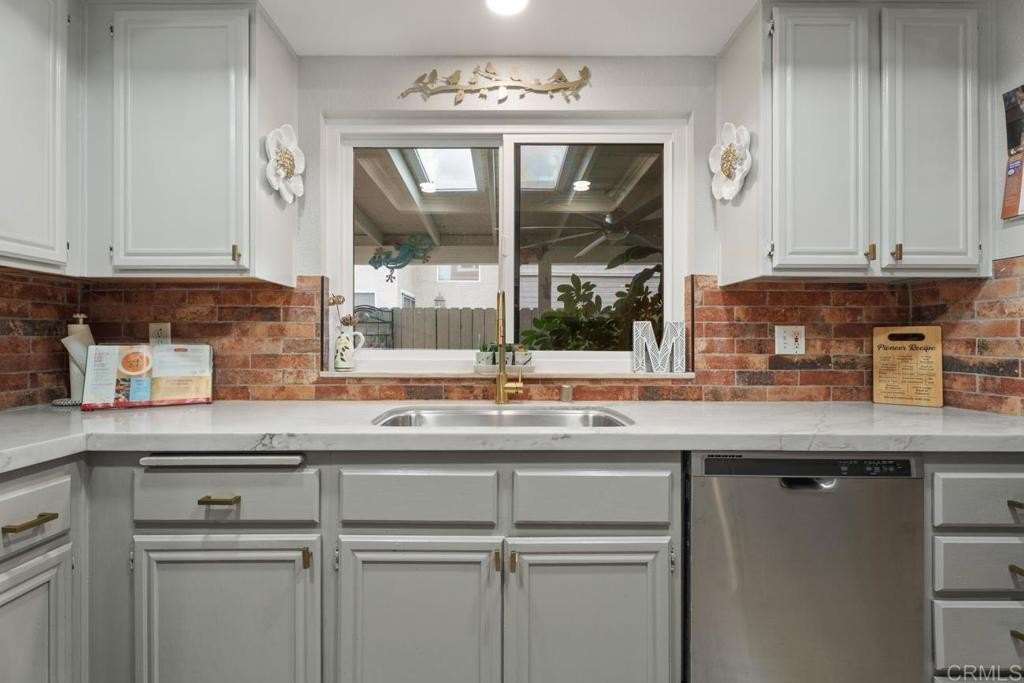 Ramona, California, 92065, United States, 3 Bedrooms Bedrooms, ,3 BathroomsBathrooms,Residential,For Sale,1933366