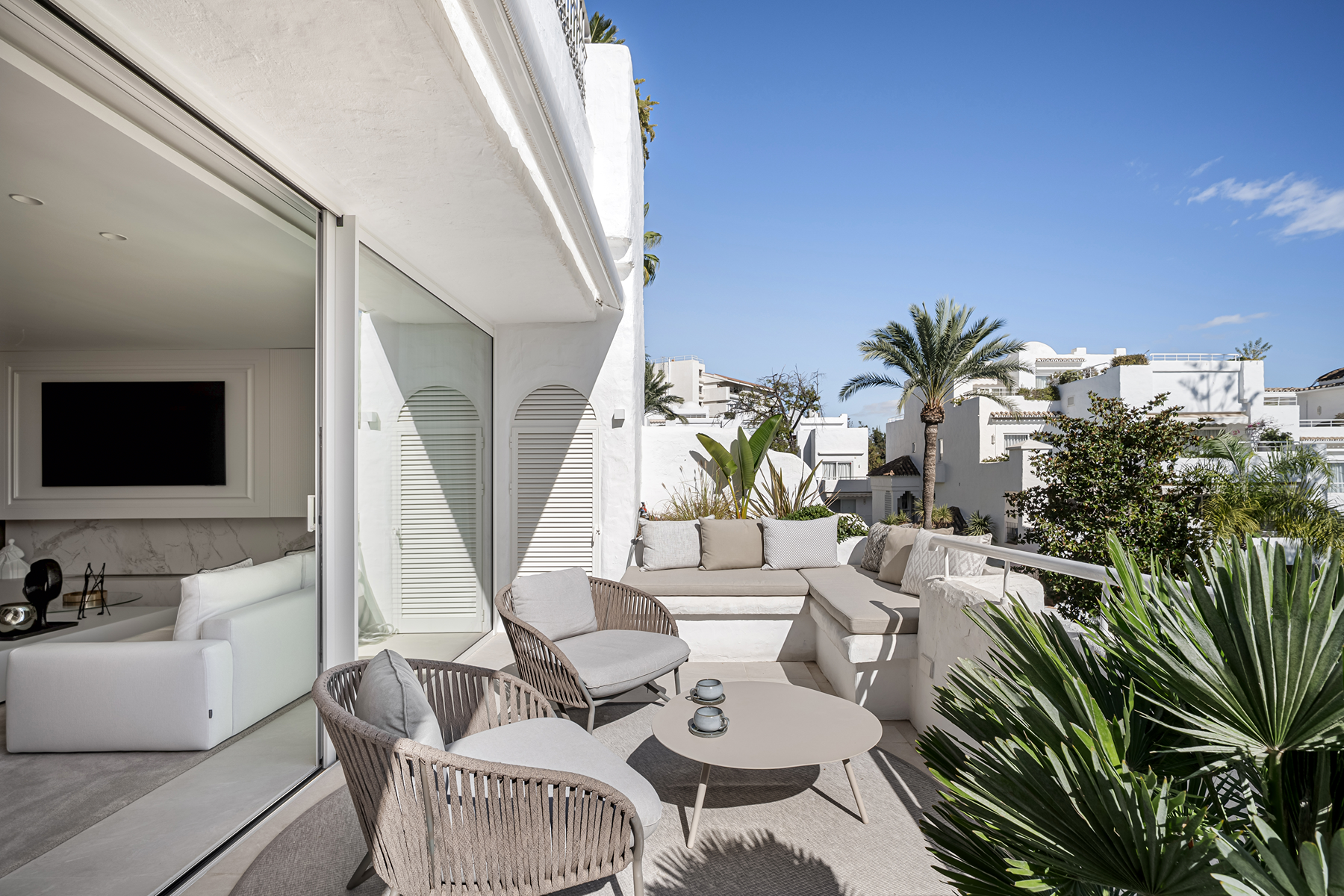  Elegant penthouse duplex with sea views on the beachfront - 物件實景