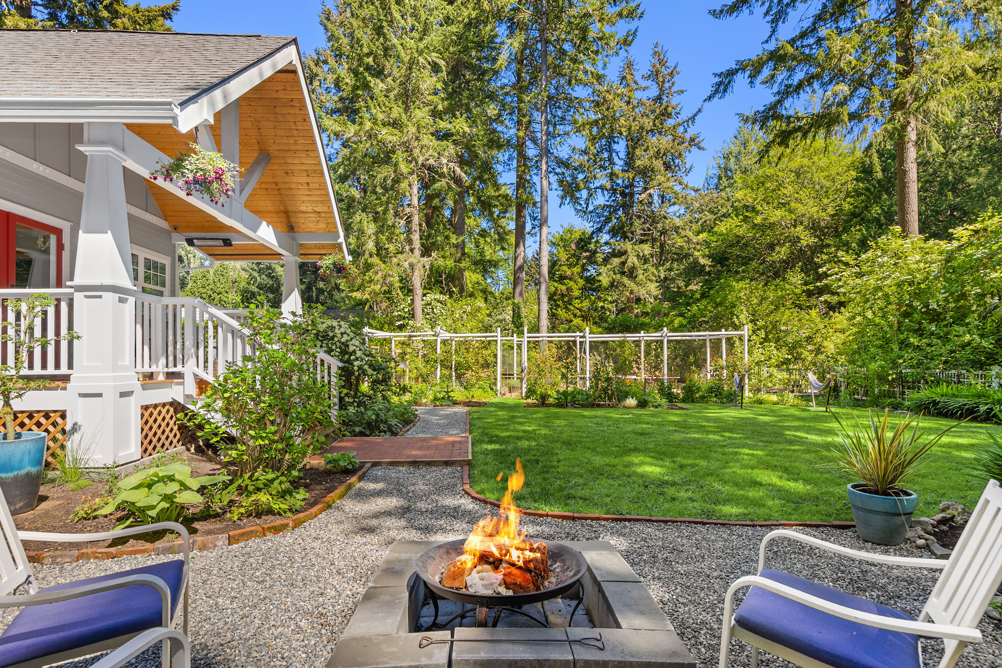  14268 N Madison Avenue NE, Bainbridge Island, WA 98110 - 物件實景