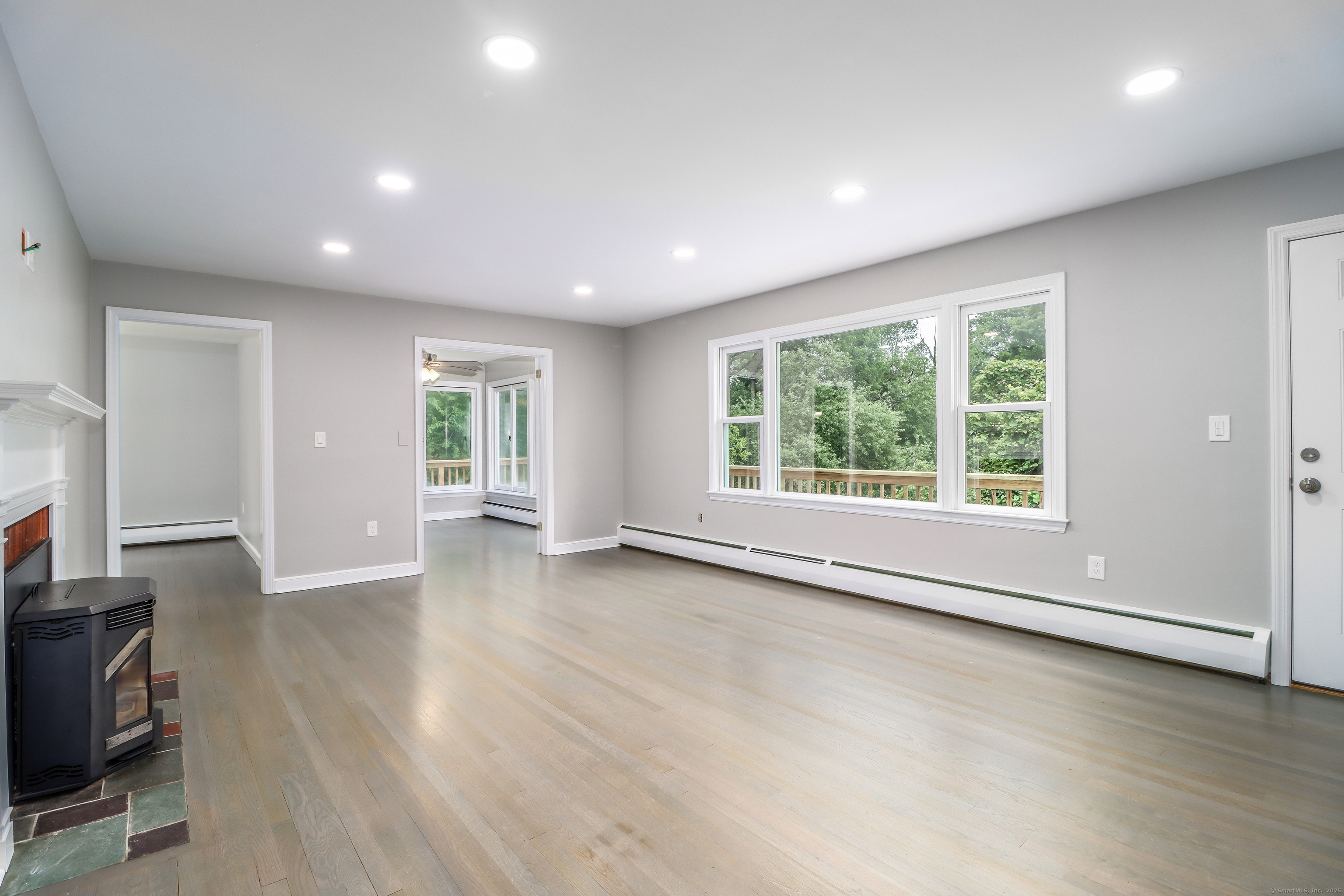 Redding, Connecticut, 06896, United States, 5 Bedrooms Bedrooms, ,3 BathroomsBathrooms,Residential,For Sale,1875500