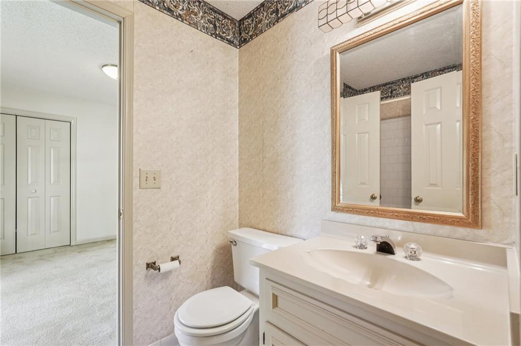 Peachtree Corners, Georgia, 30092, United States, 3 Bedrooms Bedrooms, ,3 BathroomsBathrooms,Residential,For Sale,1976168