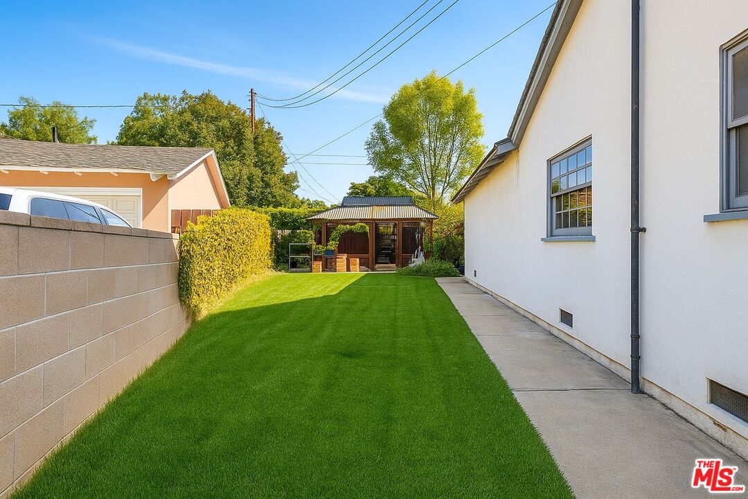 West Covina, California, 91791, United States, 4 Bedrooms Bedrooms, ,3 BathroomsBathrooms,Residential,For Sale,1989047