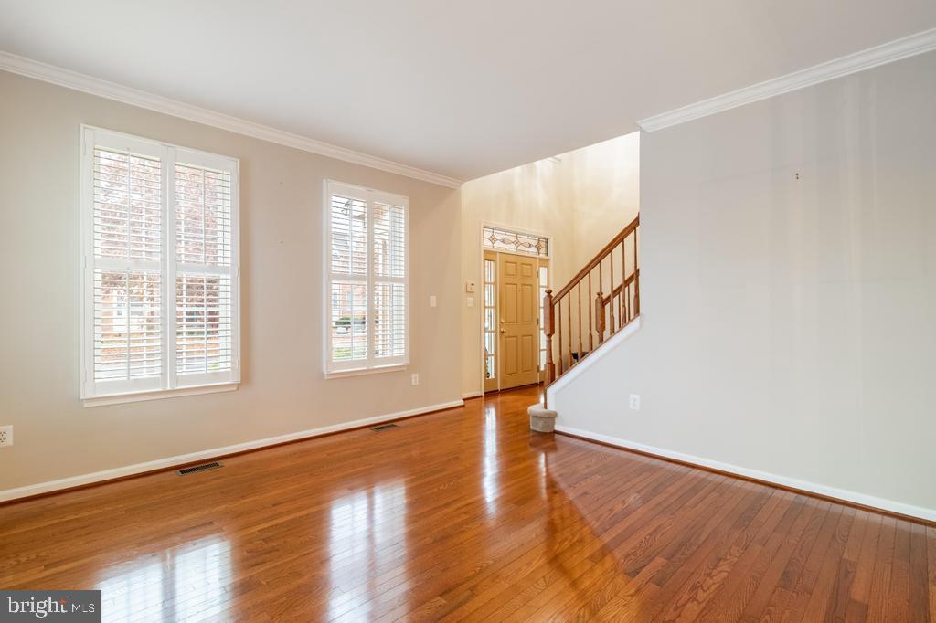 Waldorf, Maryland, 20602, United States, 4 Bedrooms Bedrooms, ,4 BathroomsBathrooms,Residential,For Sale,2001200