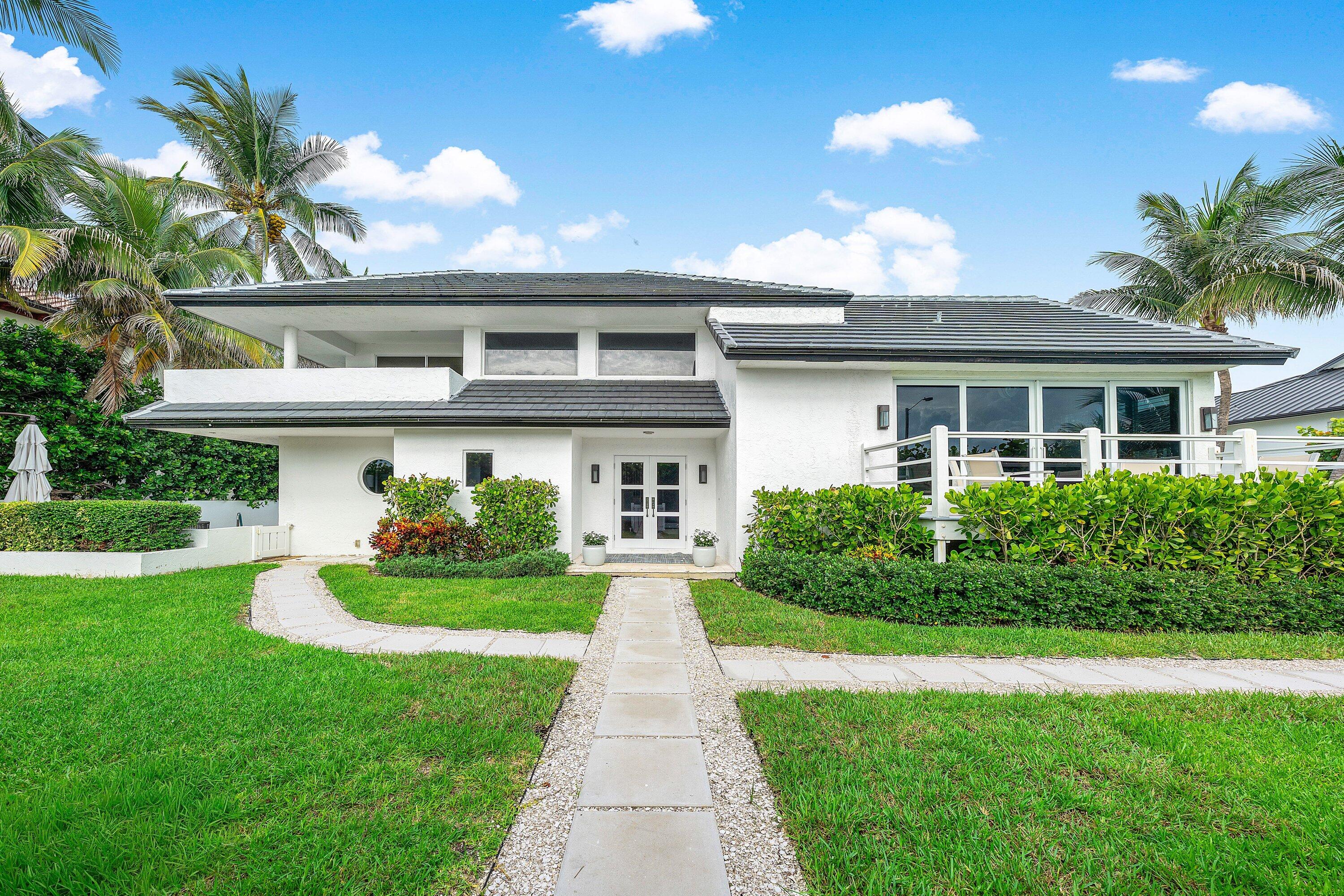 Ocean Ridge, Florida, 33435, United States, 3 Bedrooms Bedrooms, ,5 BathroomsBathrooms,Residential,For Sale,1951492