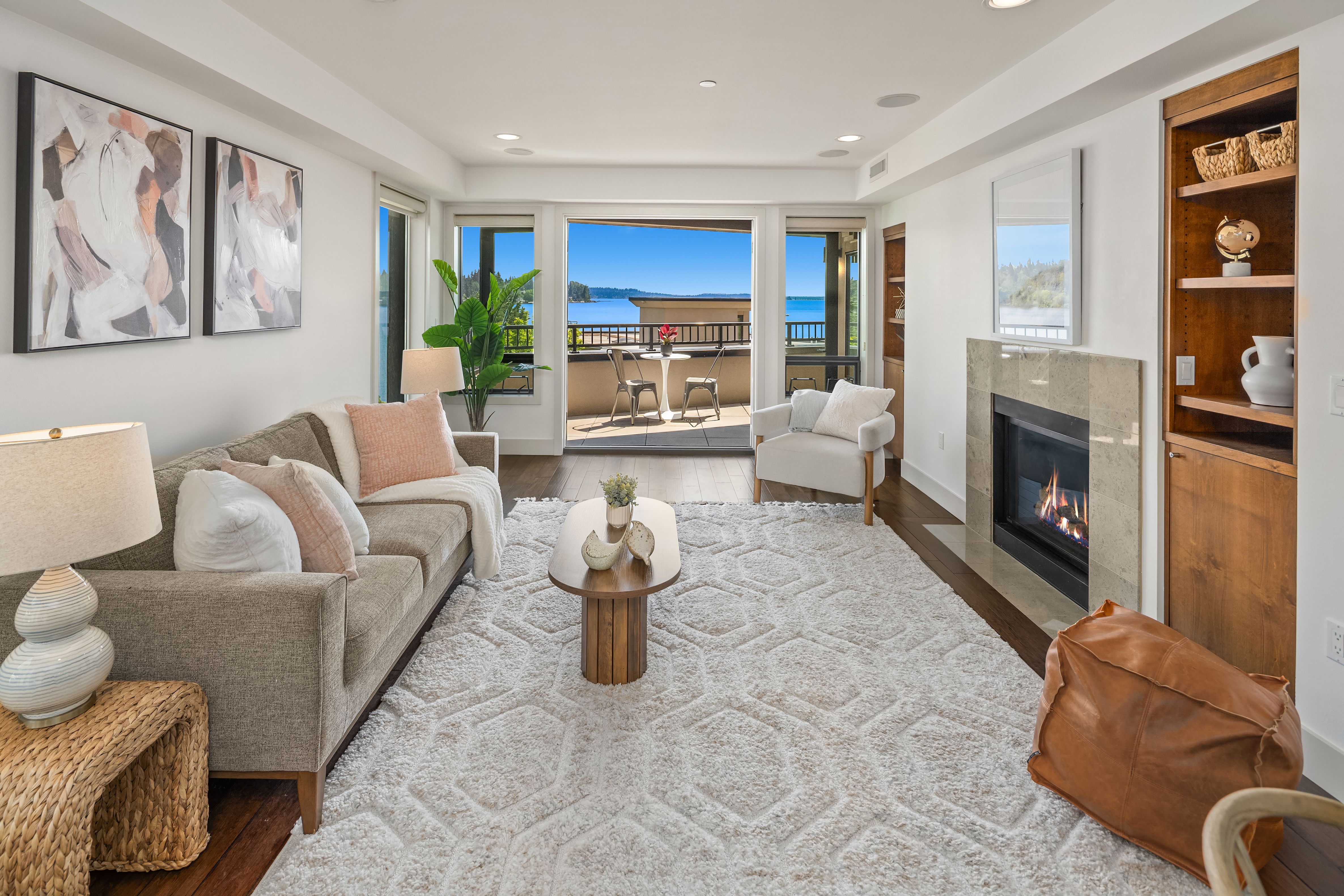  9123 NE Juanita Dr Unit #205, Kirkland, WA 98034 - 物件實景