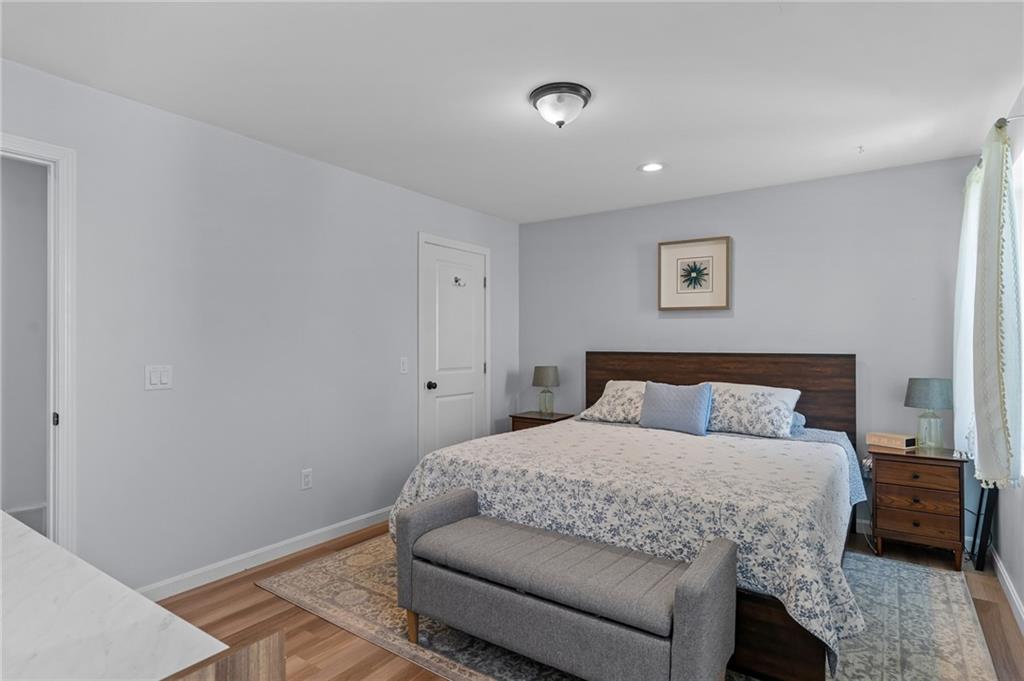 Cranston, Rhode Island, 02910, United States, 3 Bedrooms Bedrooms, ,3 BathroomsBathrooms,Residential,For Sale,1915562