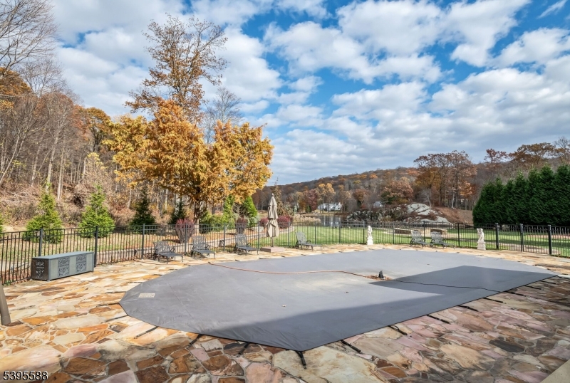 Sparta Twp., New Jersey, 07871, United States, 6 Bedrooms Bedrooms, ,7 BathroomsBathrooms,Residential,For Sale,1987965