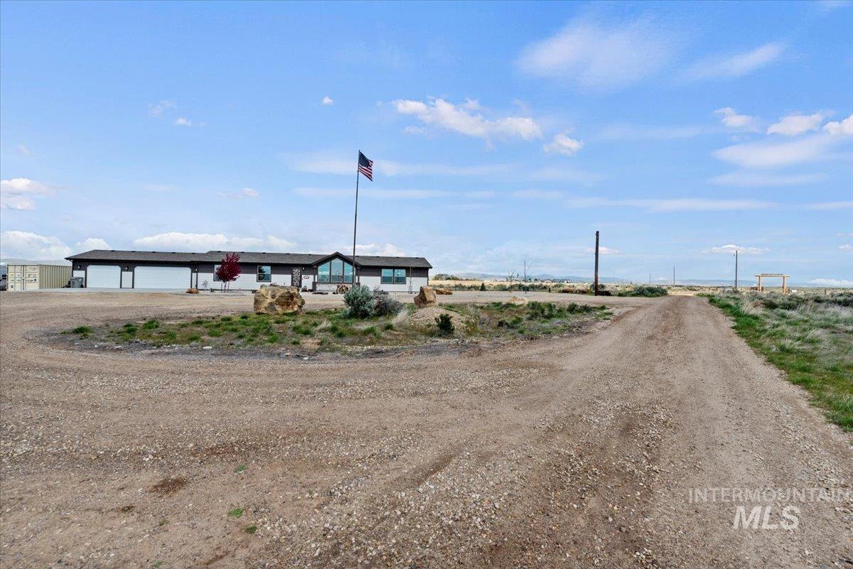 Boise, Idaho, 83716, United States, 4 Bedrooms Bedrooms, ,2 BathroomsBathrooms,Residential,For Sale,1990329