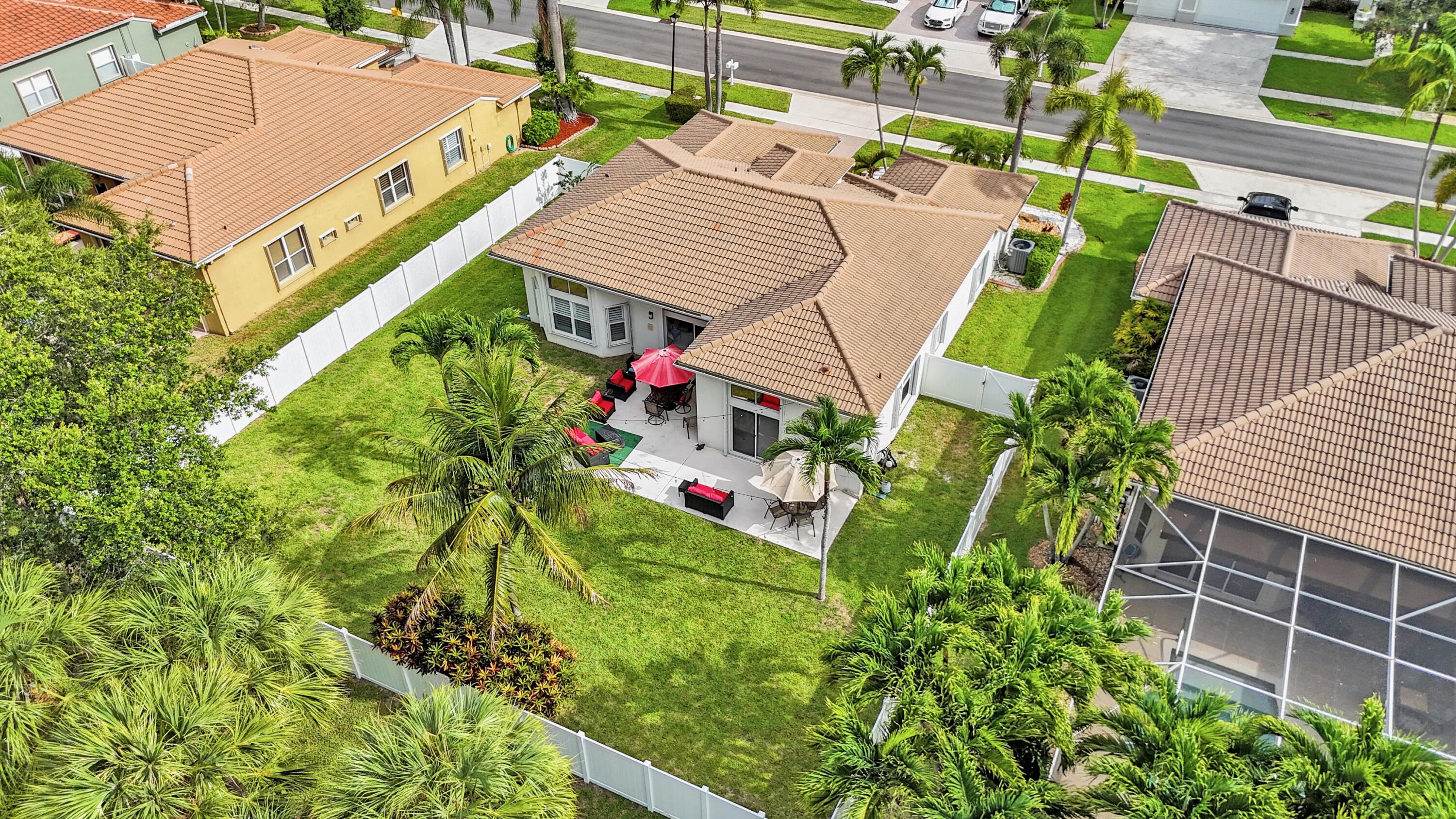 Lake Worth, Florida, 33463, United States, 3 Bedrooms Bedrooms, ,3 BathroomsBathrooms,Residential,For Sale,1905874