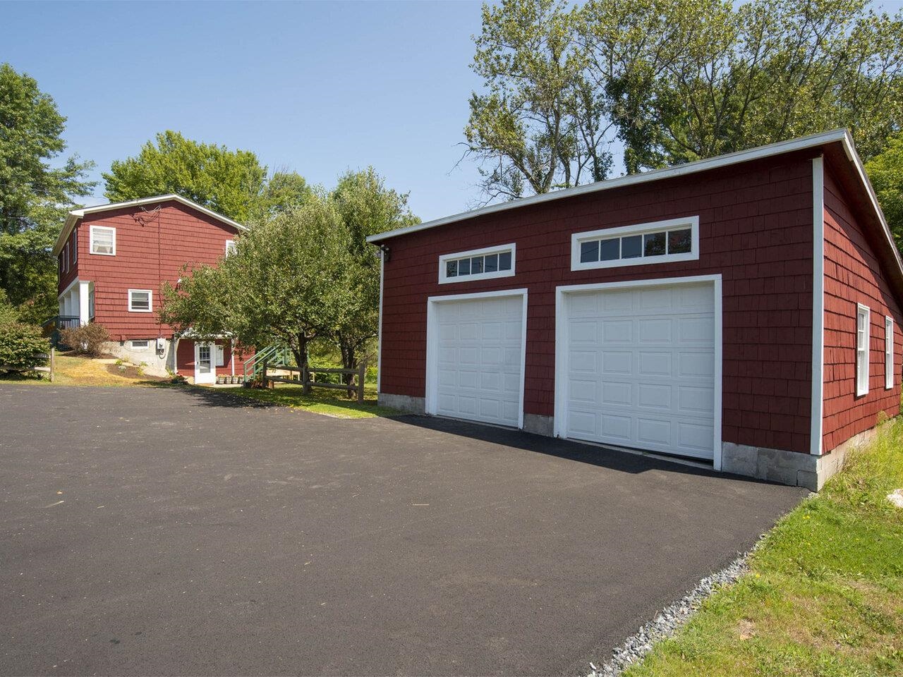 Montpelier, Vermont, 05602, United States, 3 Bedrooms Bedrooms, ,3 BathroomsBathrooms,Residential,For Sale,1924813