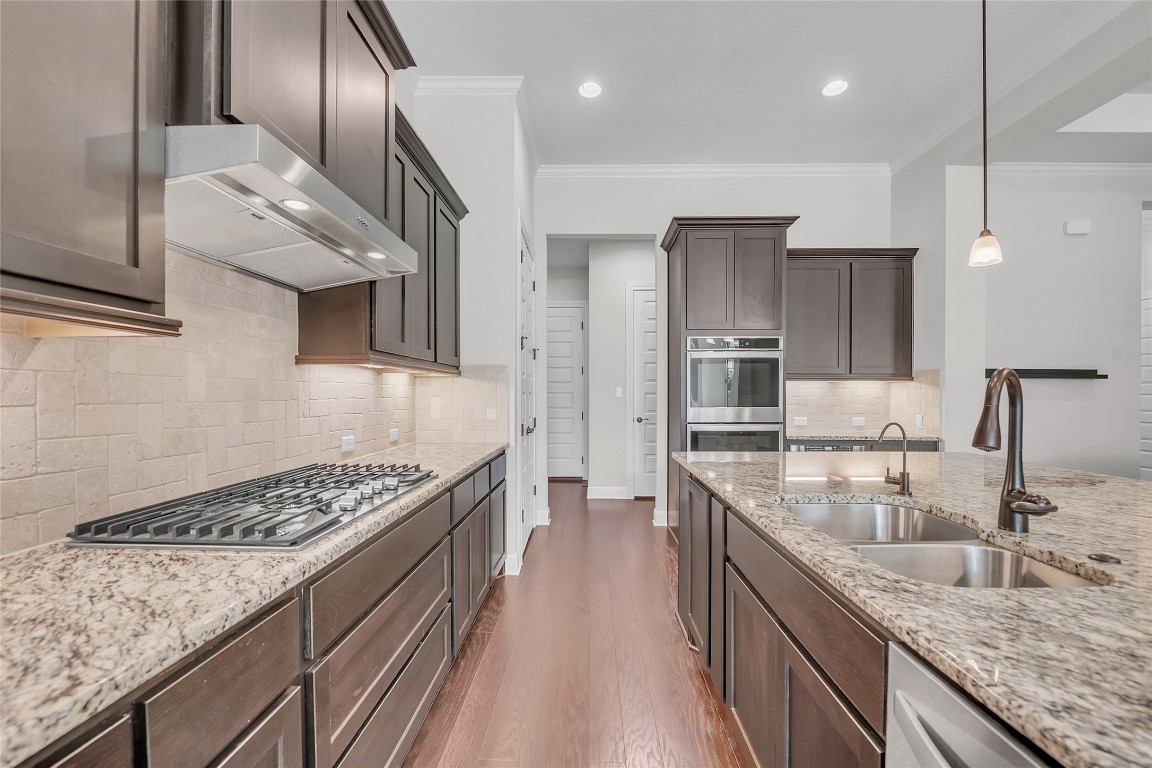 Lago Vista, Texas, 78645, United States, 4 Bedrooms Bedrooms, ,4 BathroomsBathrooms,Residential,For Sale,1987507