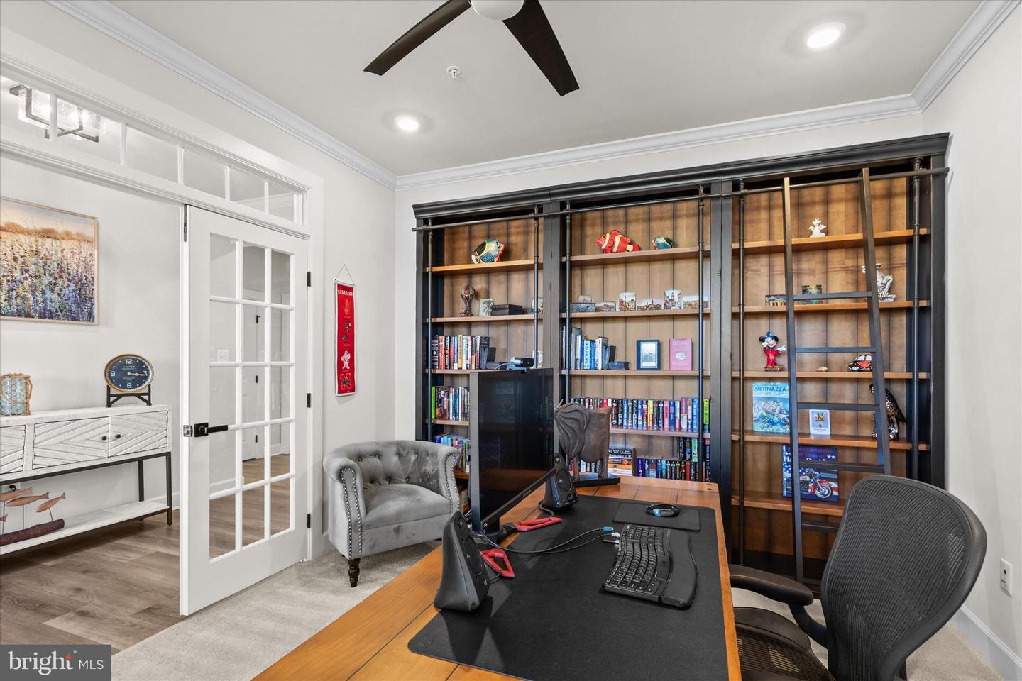 Berlin, Maryland, 21811, United States, 5 Bedrooms Bedrooms, ,4 BathroomsBathrooms,Residential,For Sale,1989737