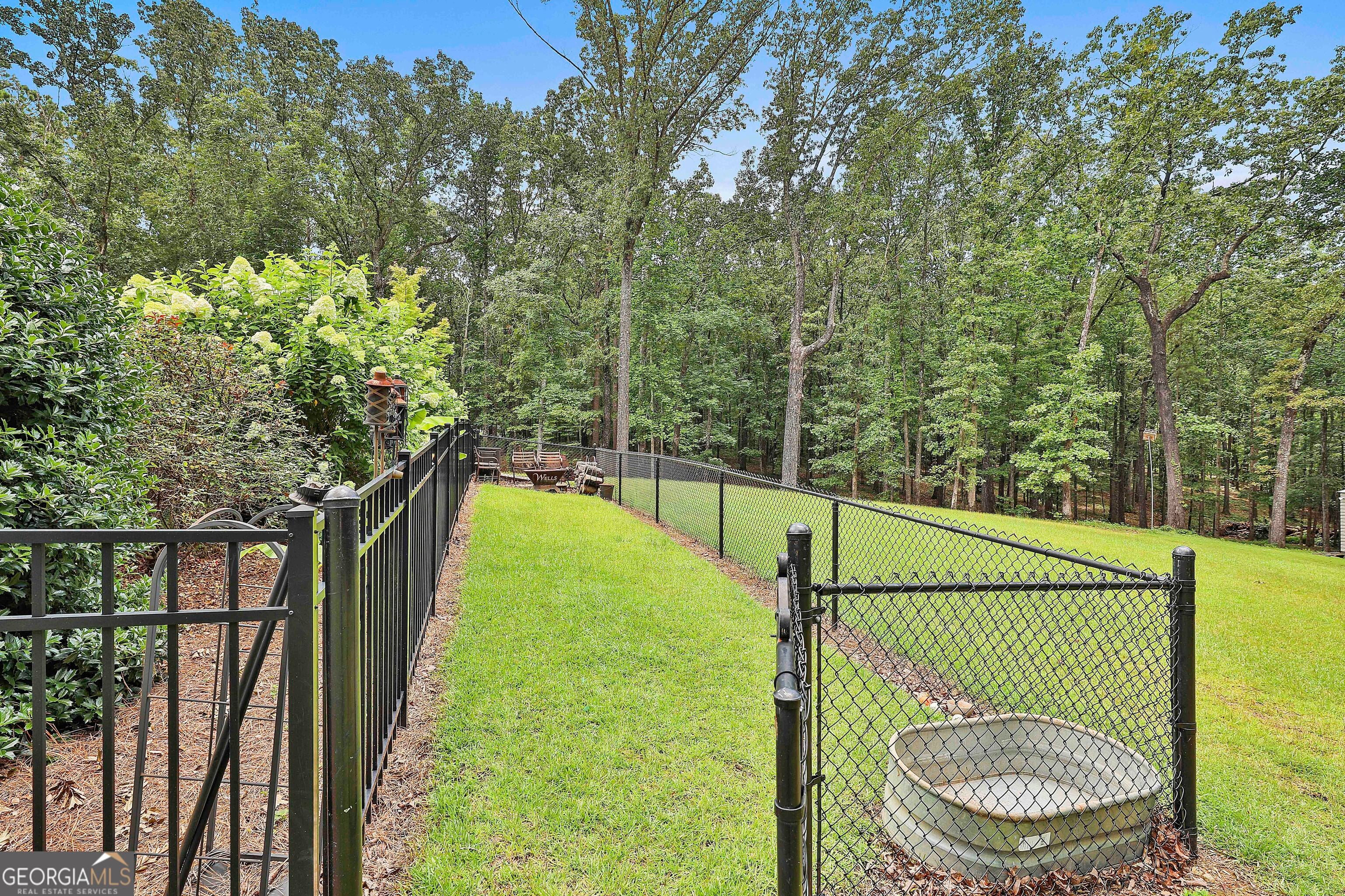 Dallas, Georgia, 30157, United States, 6 Bedrooms Bedrooms, ,6 BathroomsBathrooms,Residential,For Sale,1885039