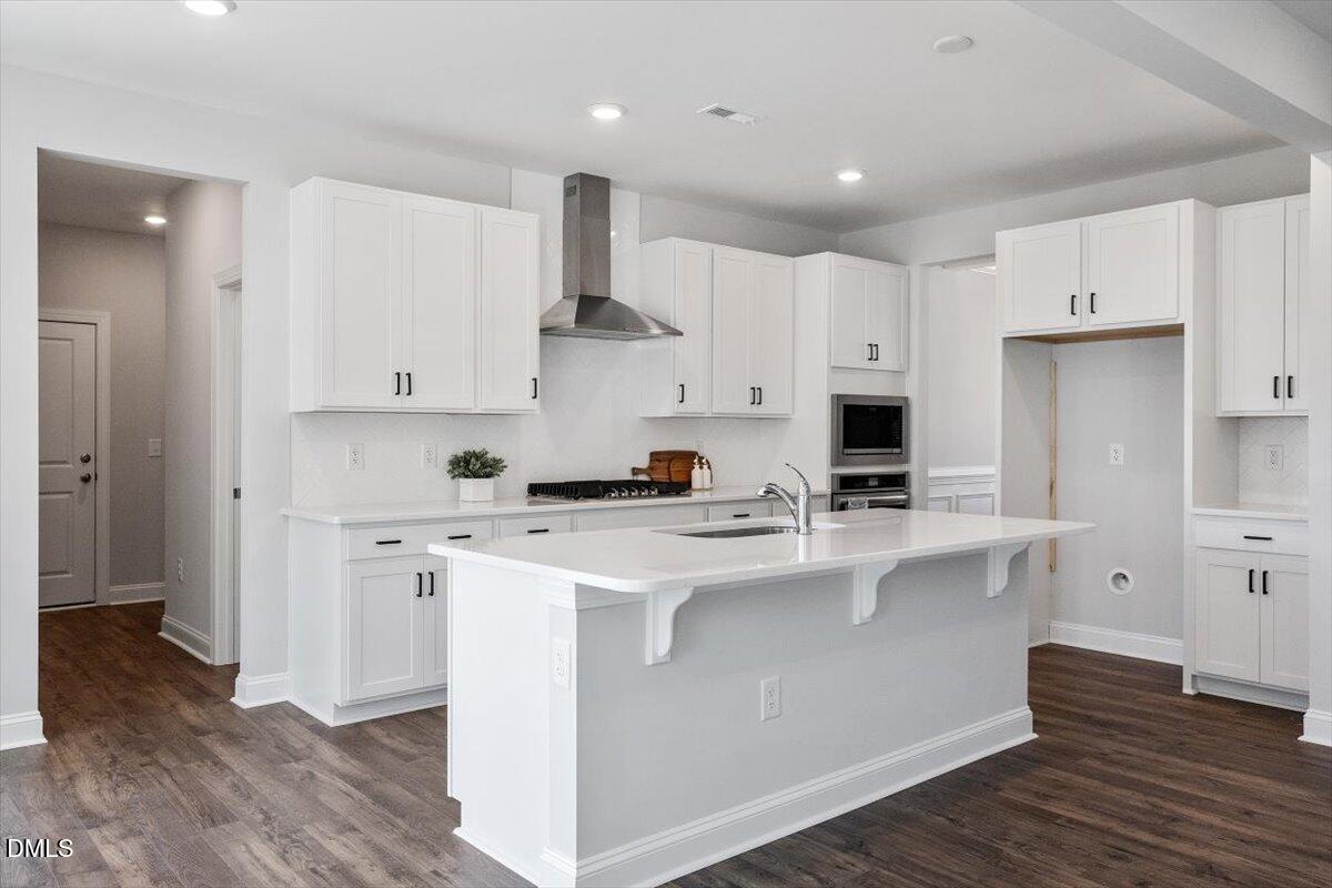 Fuquay Varina, North Carolina, 27526, United States, 5 Bedrooms Bedrooms, ,3 BathroomsBathrooms,Residential,For Sale,1973834