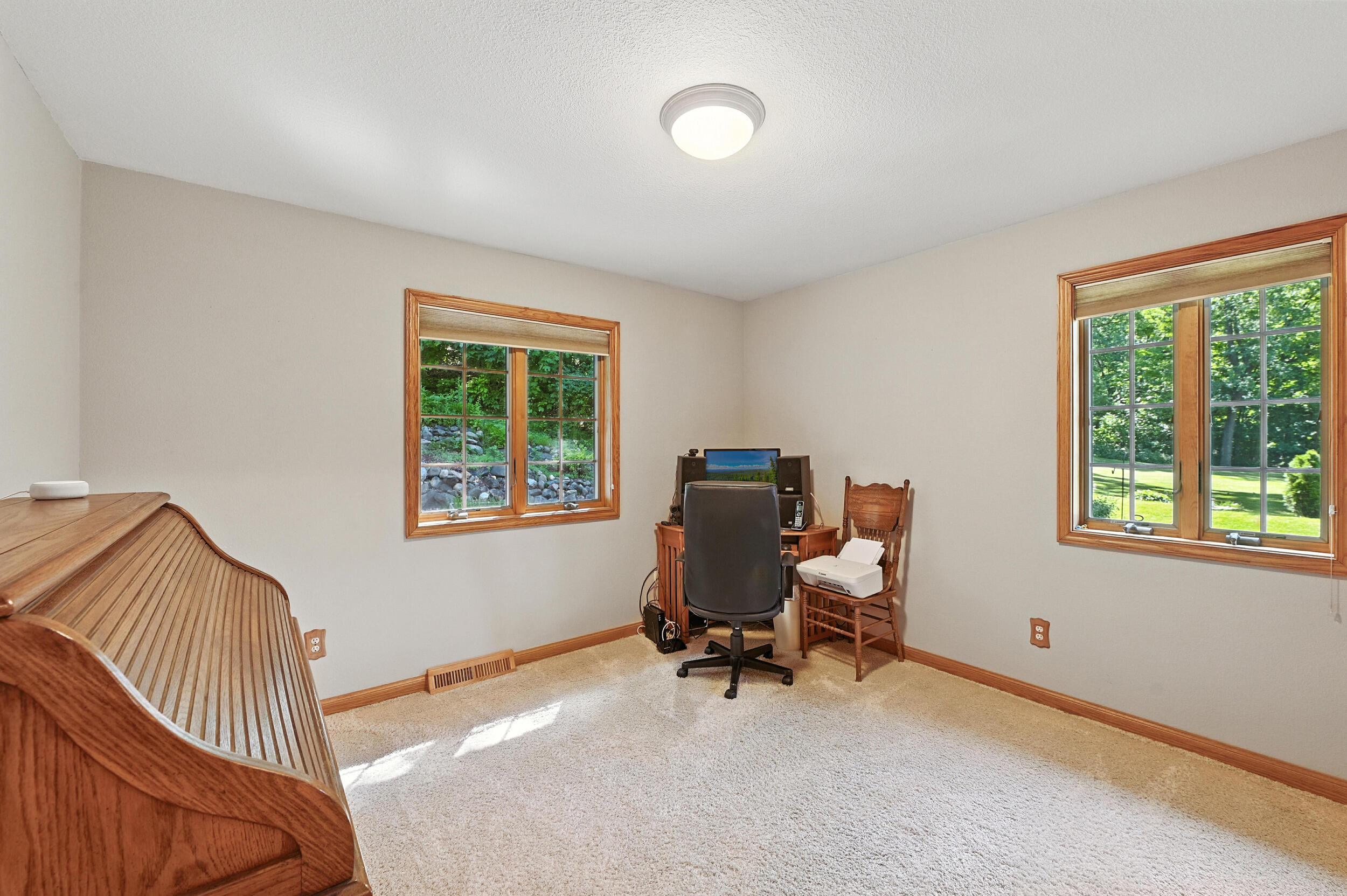 Slinger, Wisconsin, 53086, United States, 4 Bedrooms Bedrooms, ,3 BathroomsBathrooms,Residential,For Sale,1940965