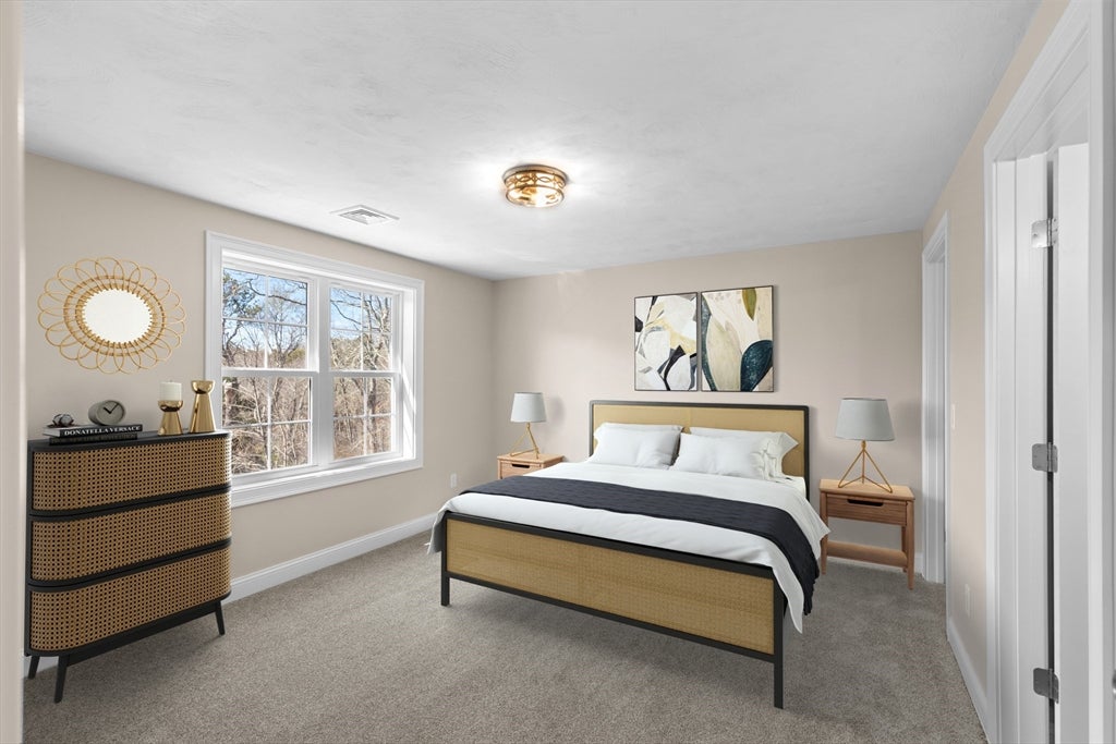 Plymouth, Massachusetts, 02360, United States, 3 Bedrooms Bedrooms, ,4 BathroomsBathrooms,Residential,For Sale,2048350