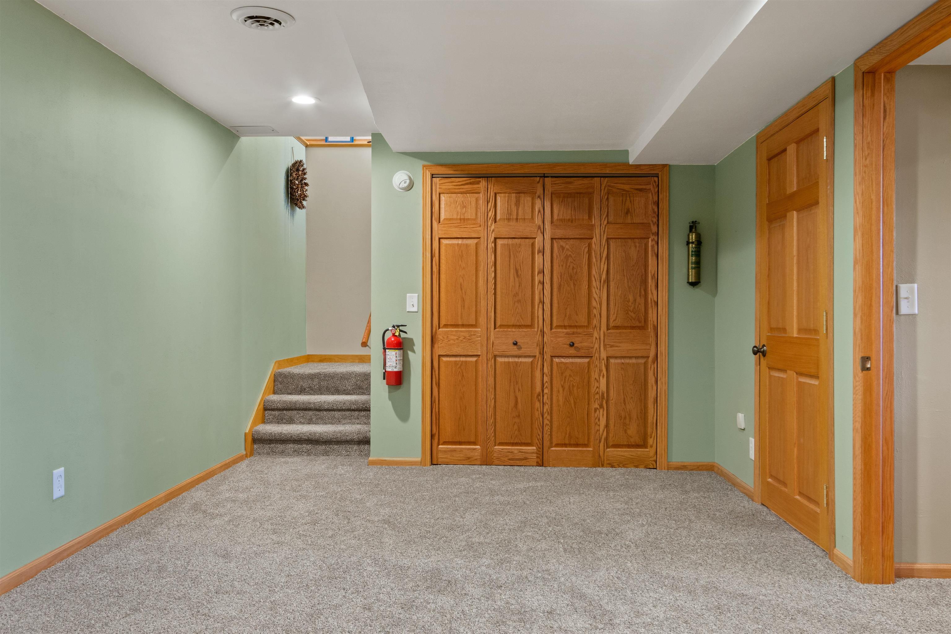 HANCOCK, Wisconsin, 54943, United States, 4 Bedrooms Bedrooms, ,3 BathroomsBathrooms,Residential,For Sale,1805423