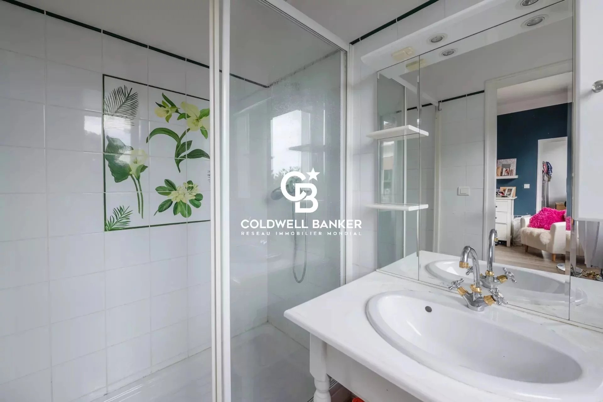 Collonges-sous-Salève, Auvergne-Rhône-Alpes, 74160, FR, 5 Bedrooms Bedrooms, ,10 BathroomsBathrooms,Residential,For Sale,1994633