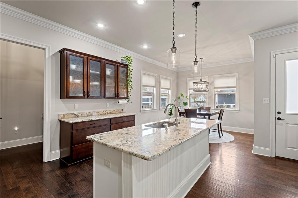 New Orleans, Louisiana, 70122, United States, 4 Bedrooms Bedrooms, ,4 BathroomsBathrooms,Residential,For Sale,1850074