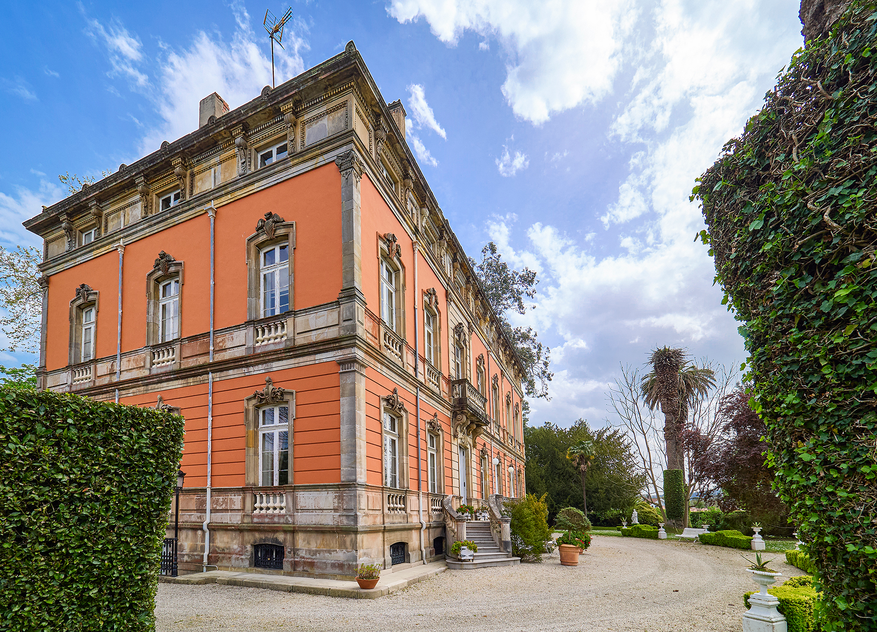  Aristocratic residence for an exceptional hotel project - 物件實景