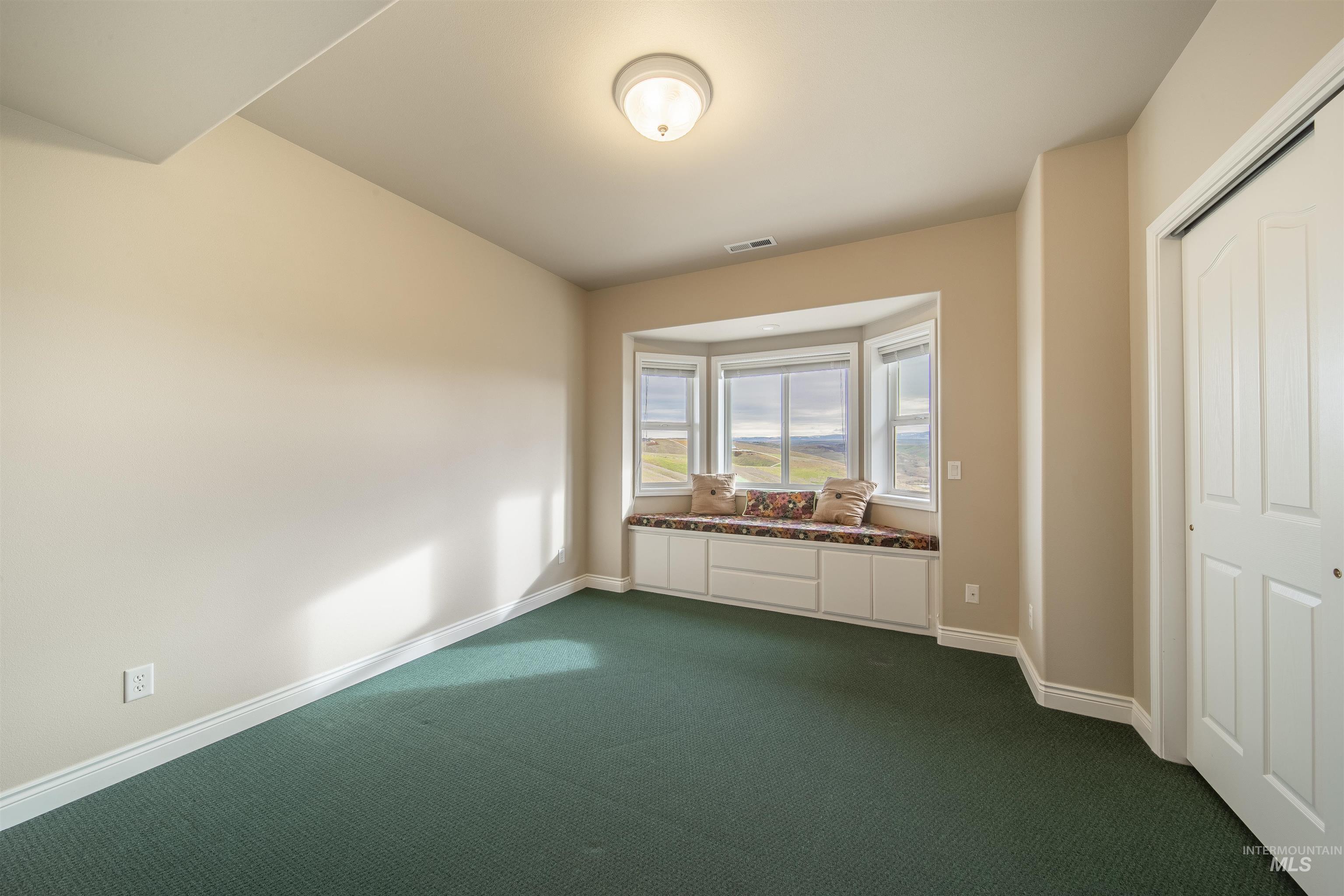1993 & 1971 10th Ave, Clarkston, Washington, 99403, United States, 5 Bedrooms Bedrooms, ,Residential,For Sale,1993 & 1971 10th Ave,1616374