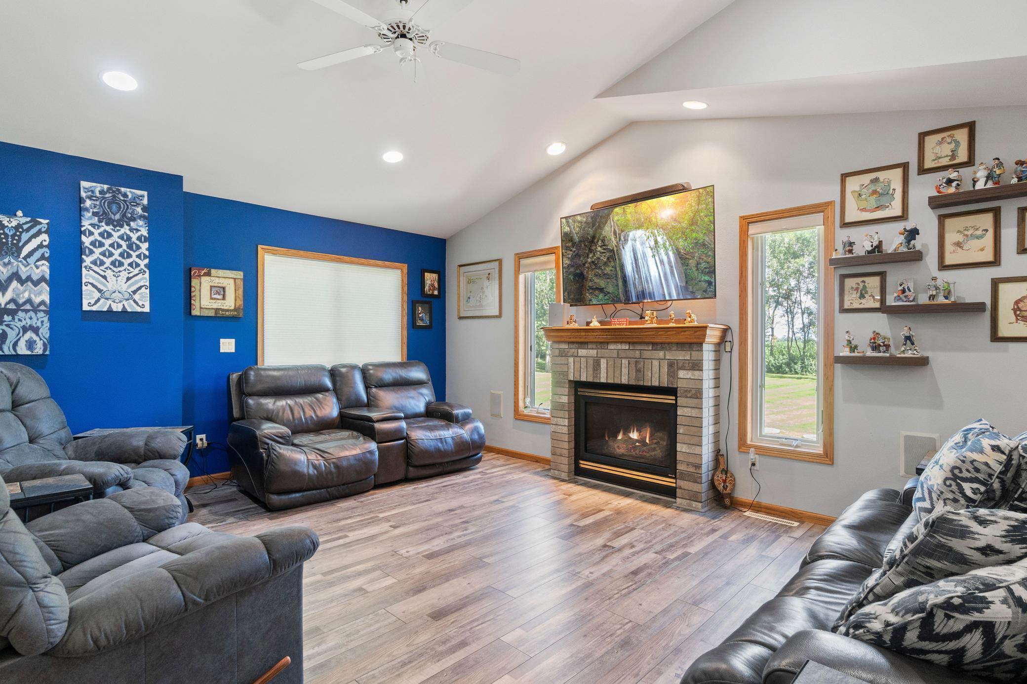 Elbow Lake, Minnesota, 56531, United States, 3 Bedrooms Bedrooms, ,2 BathroomsBathrooms,Residential,For Sale,1897699